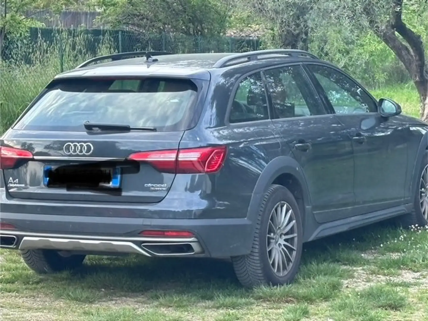 Audi A4 allroad A4 V 2020 Allroad 45 2.0 tfsi  245cv Business Gris - 1