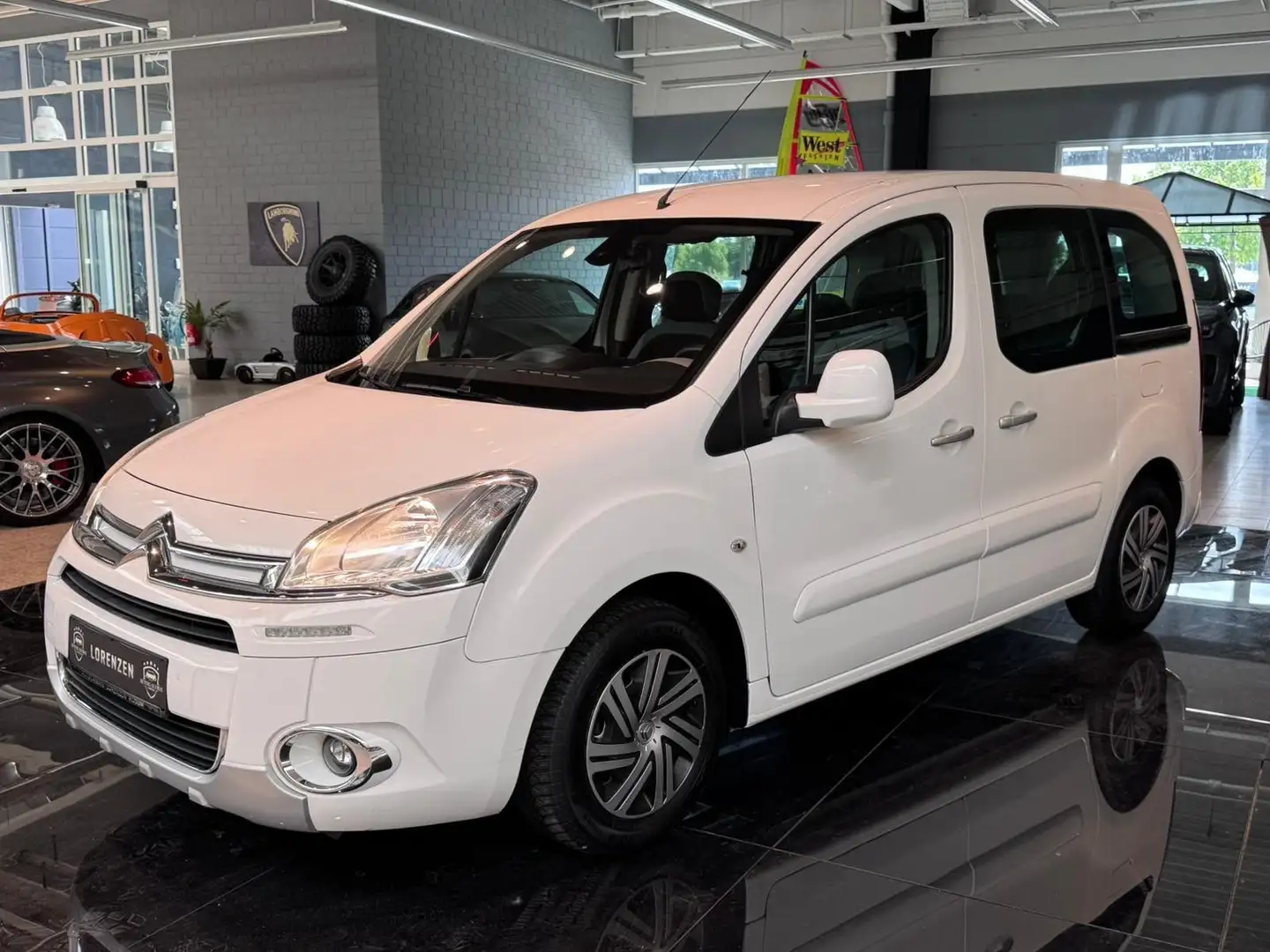 Citroen Berlingo Kombi Selection PDC LED Tempo Klima Weiß - 1
