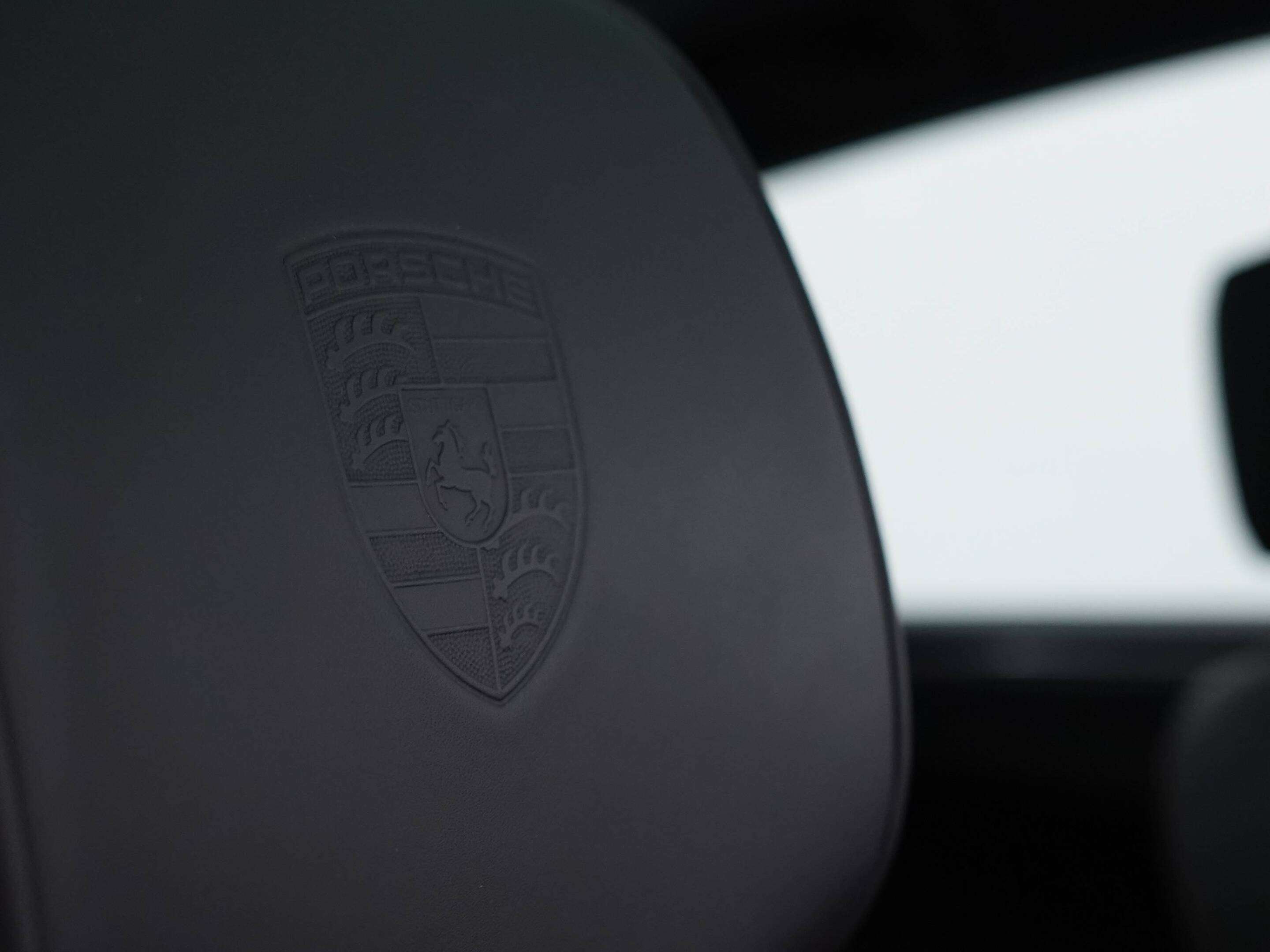2021 Porsche Macan AWD thumb 30