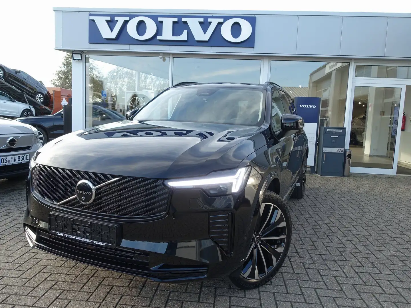 Volvo XC90 Plus Dark T8 AWD Plug-in Hybrid/Pano/FourC/ Schwarz - 1