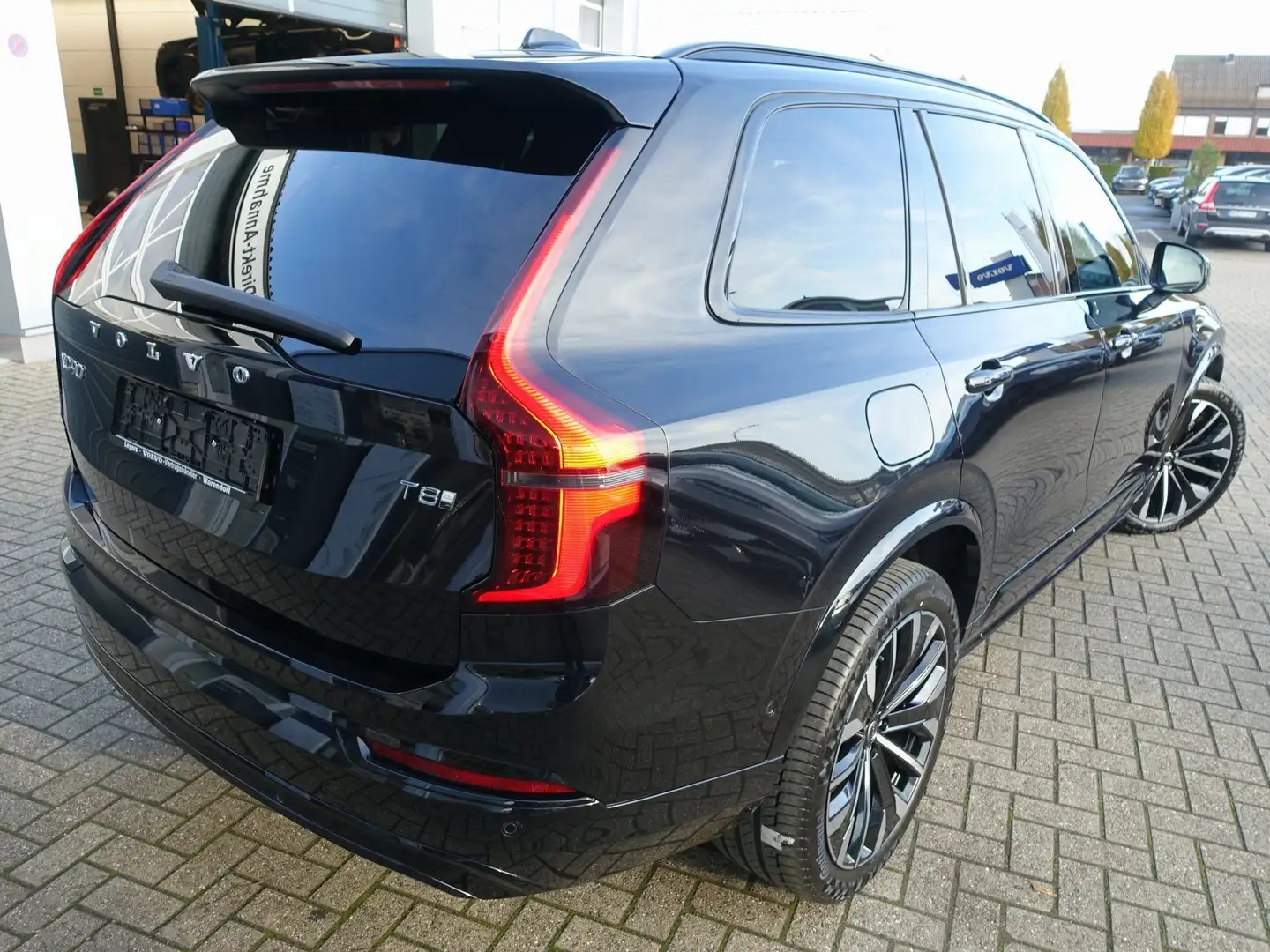 Volvo XC90 Plus Dark T8 AWD Plug-in Hybrid/Pano/FourC/ Schwarz - 2