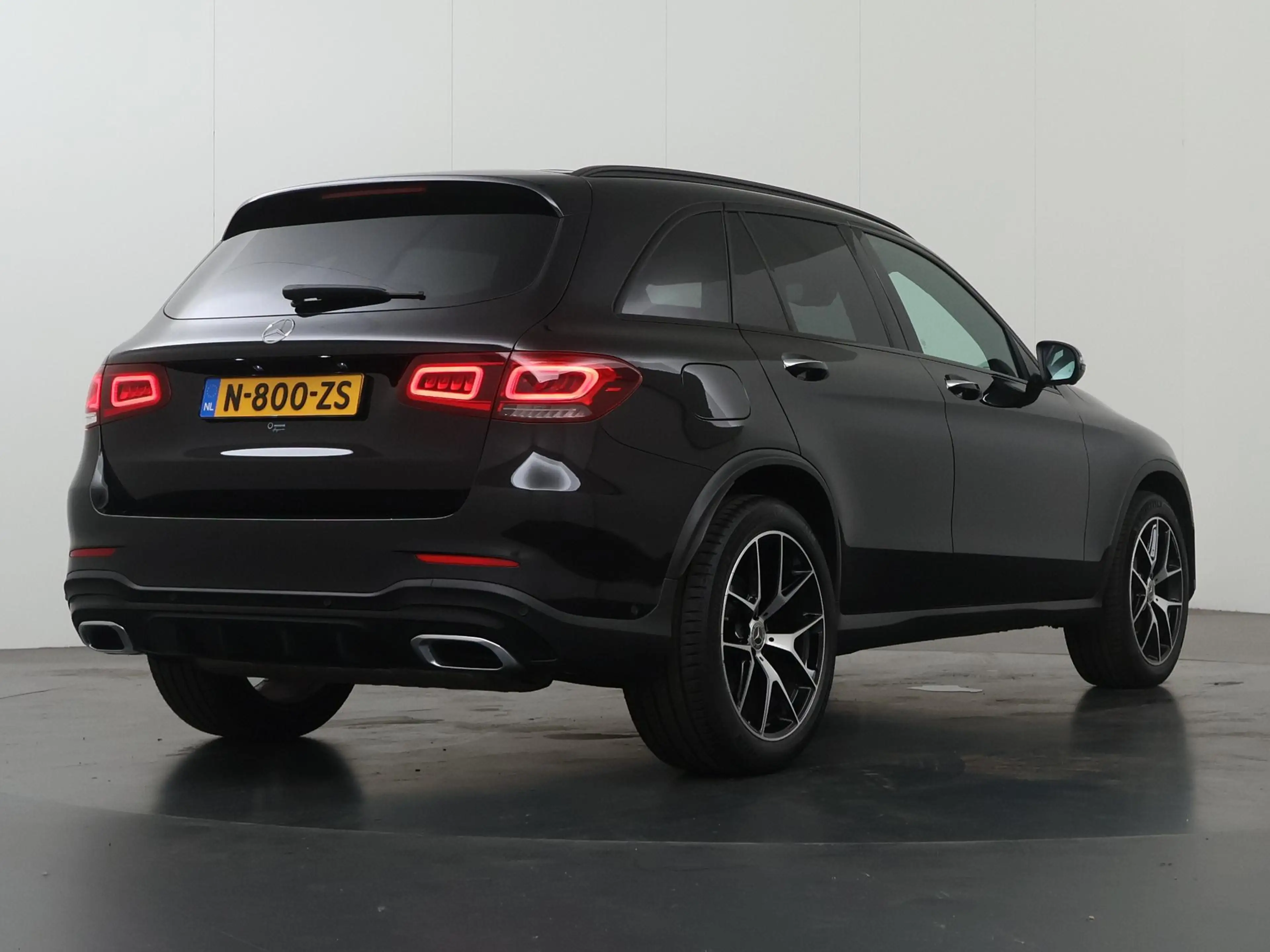 Mercedes-Benz GLC 200 4MATIC Premium | Night | Stoelverwarming | Widescr — photo 2