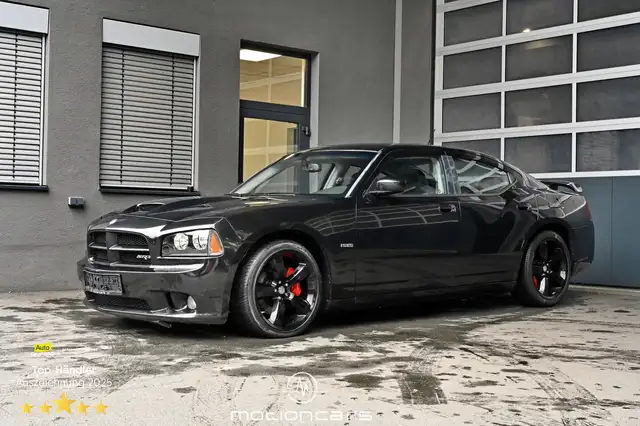 Dodge Charger SRT 8
