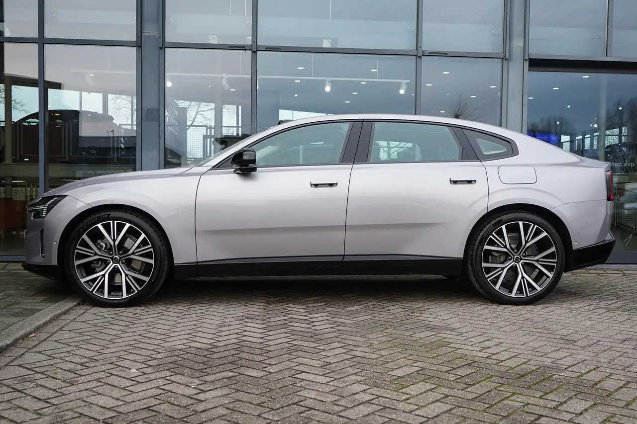 Volvo ES90 2026