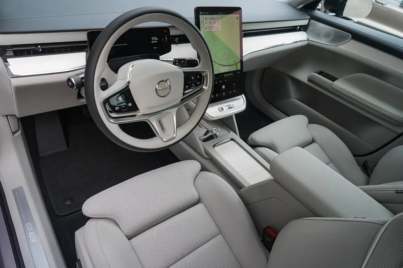 Volvo ES90 2026 — фото 12