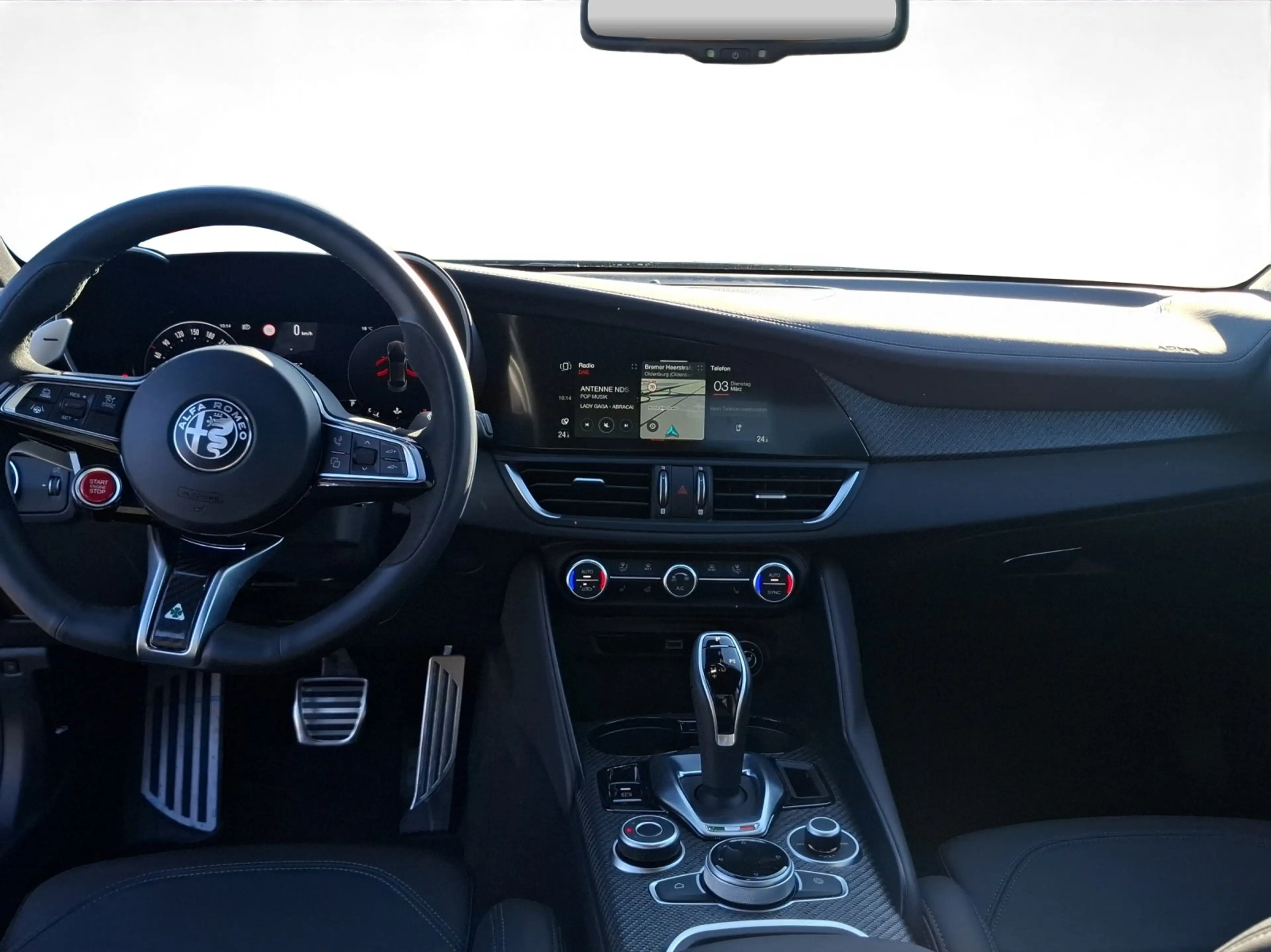 Alfa Romeo Giulia Quadrifoglio 2.9 V6 Bi-Turbo Kam.+KeyLess — photo 14
