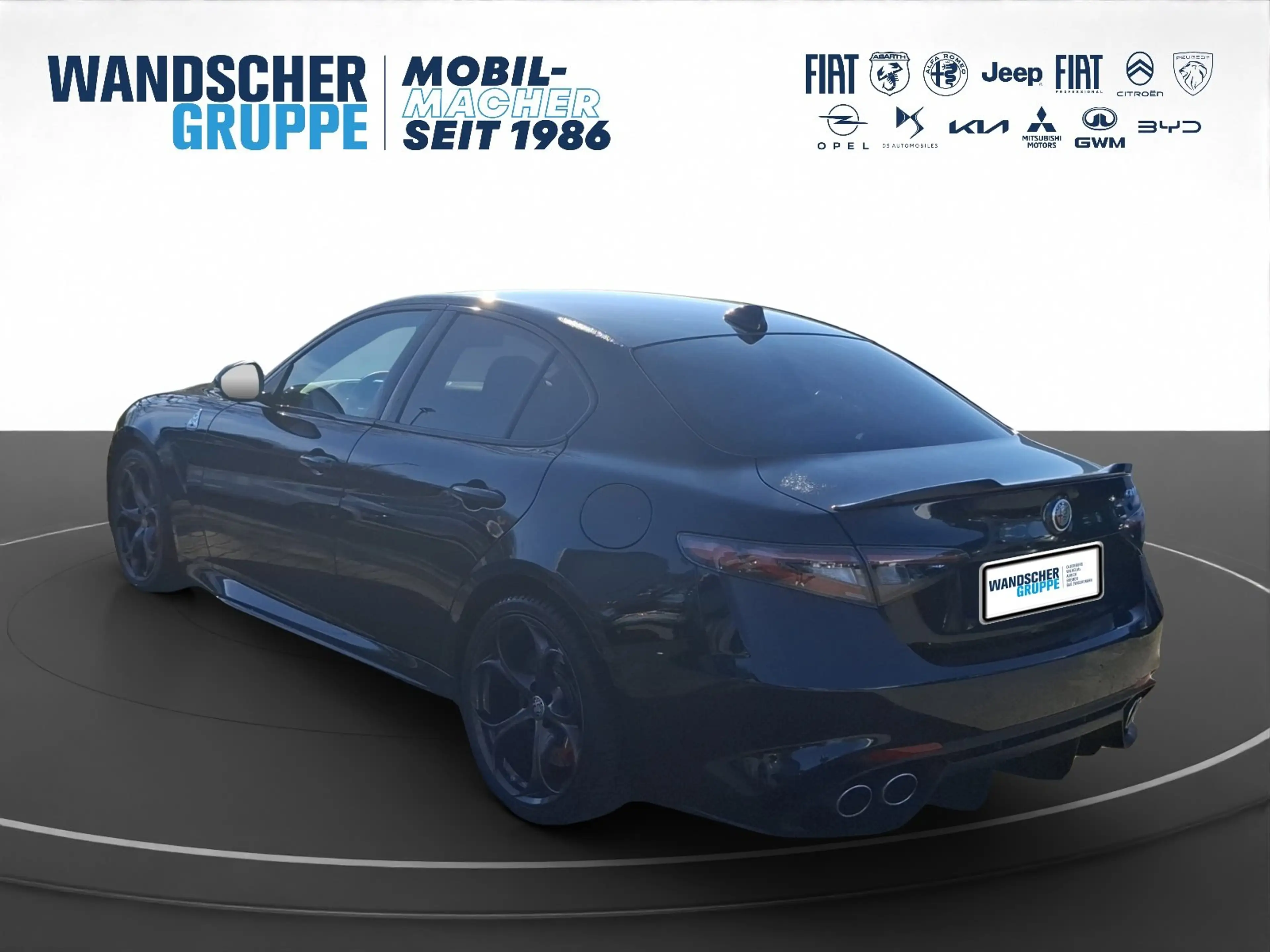 Alfa Romeo Giulia Quadrifoglio 2.9 V6 Bi-Turbo Kam.+KeyLess — photo 4
