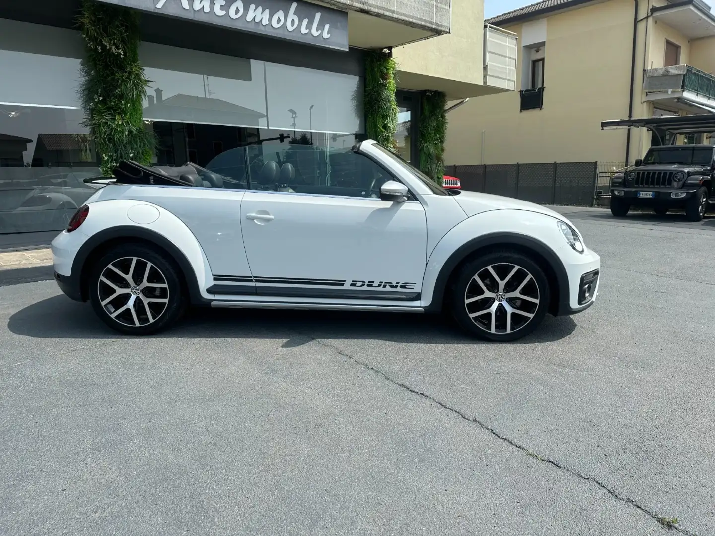 Volkswagen Beetle Cabrio 1.2 TSI DUNE UNICO PROPRIETARIO Bianco - 2