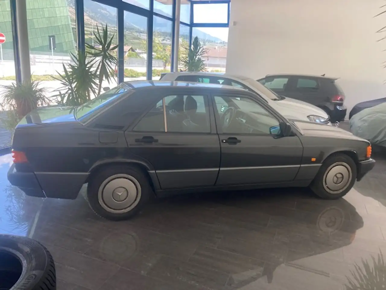 Mercedes-Benz 190 2.0 E 122cv, foto 1