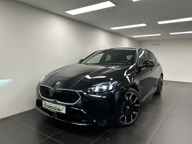 BMW 1 Series view 7