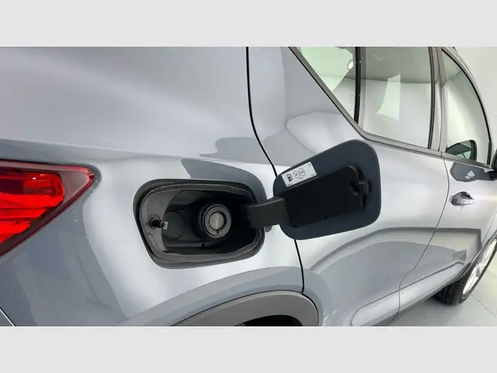 Volvo XC40 T2 Essential Manual 2022, foto 36