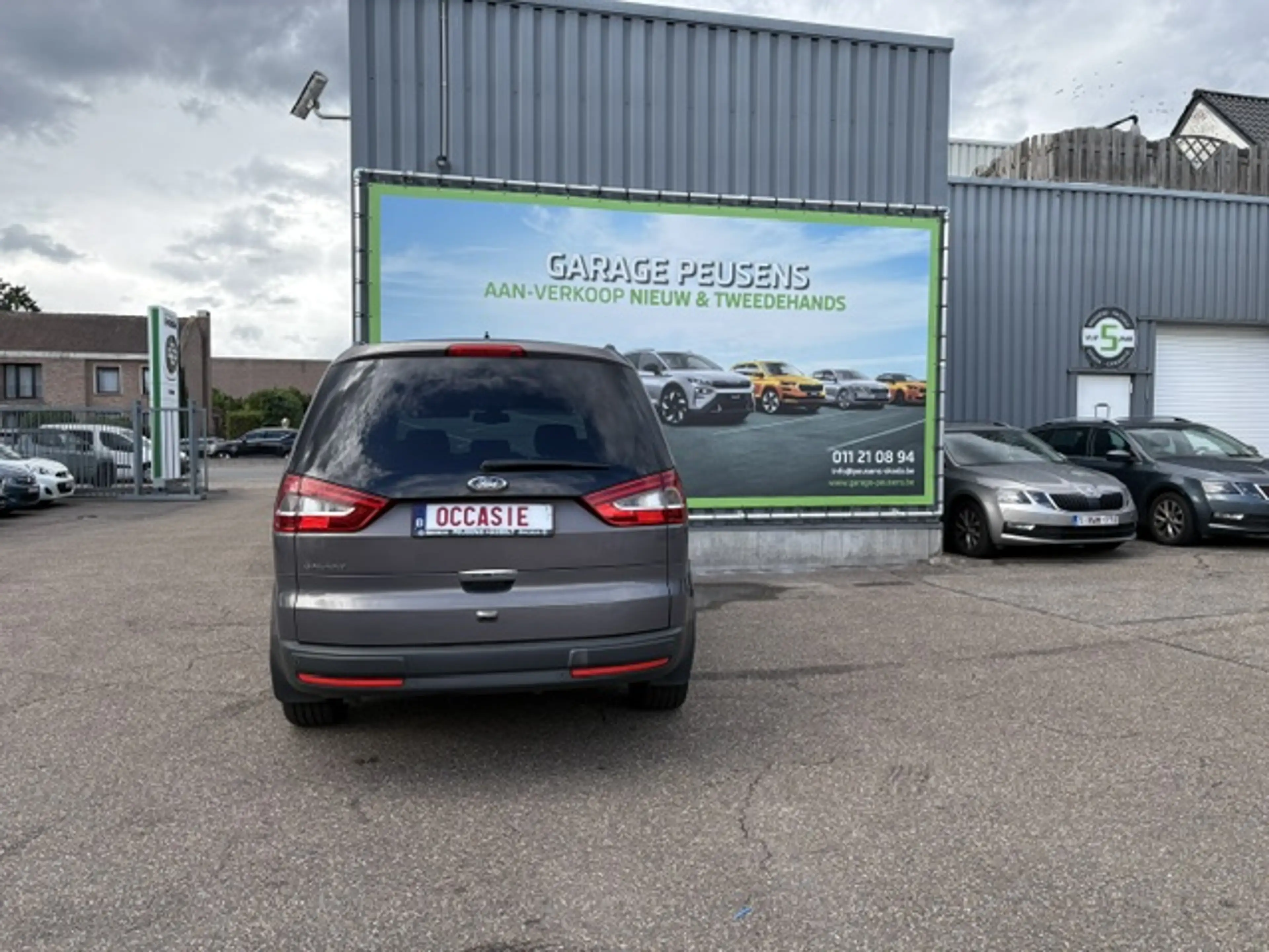 Ford Galaxy 1.6 TDC — photo 6