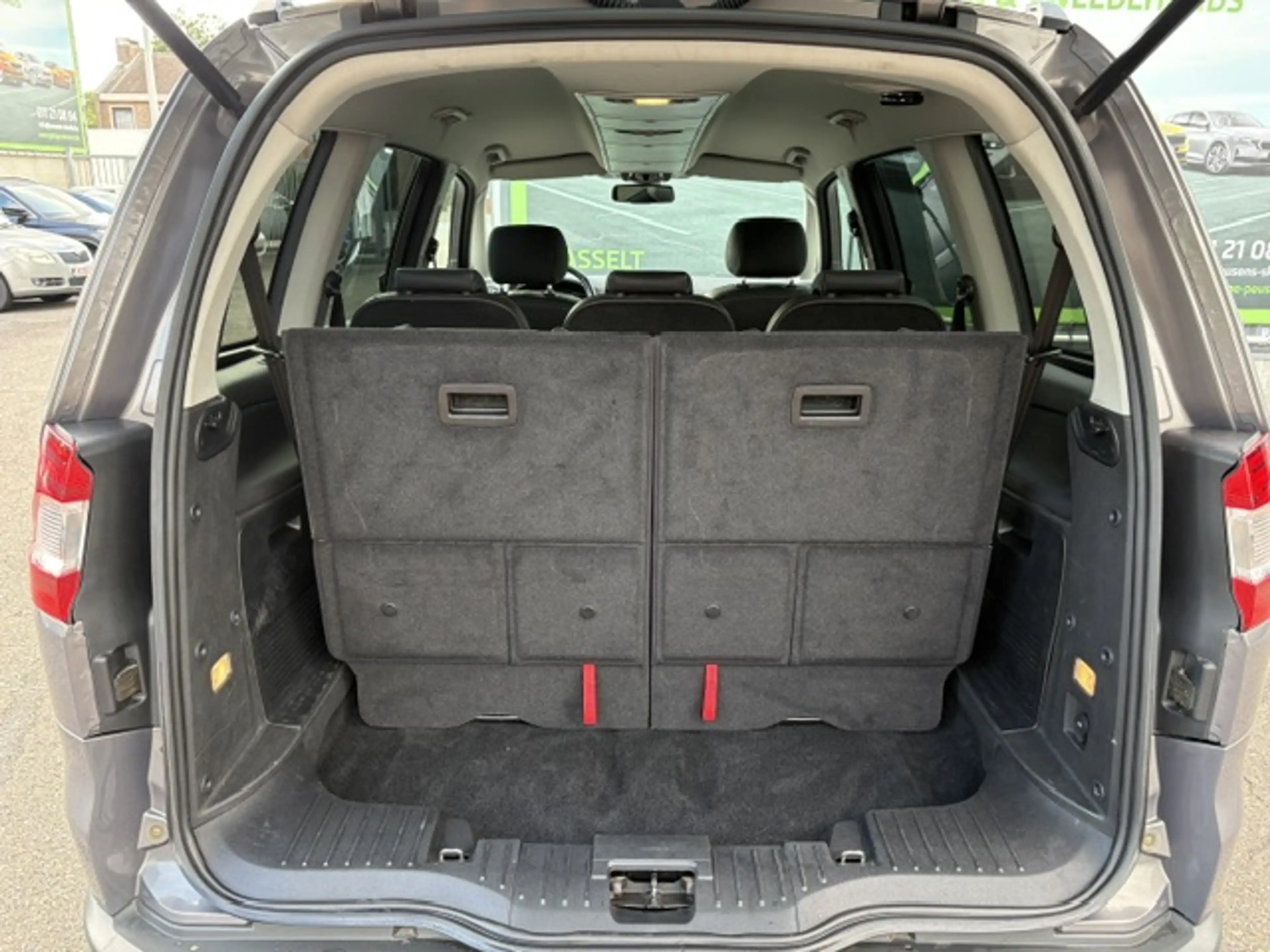Ford Galaxy 1.6 TDC — photo 19