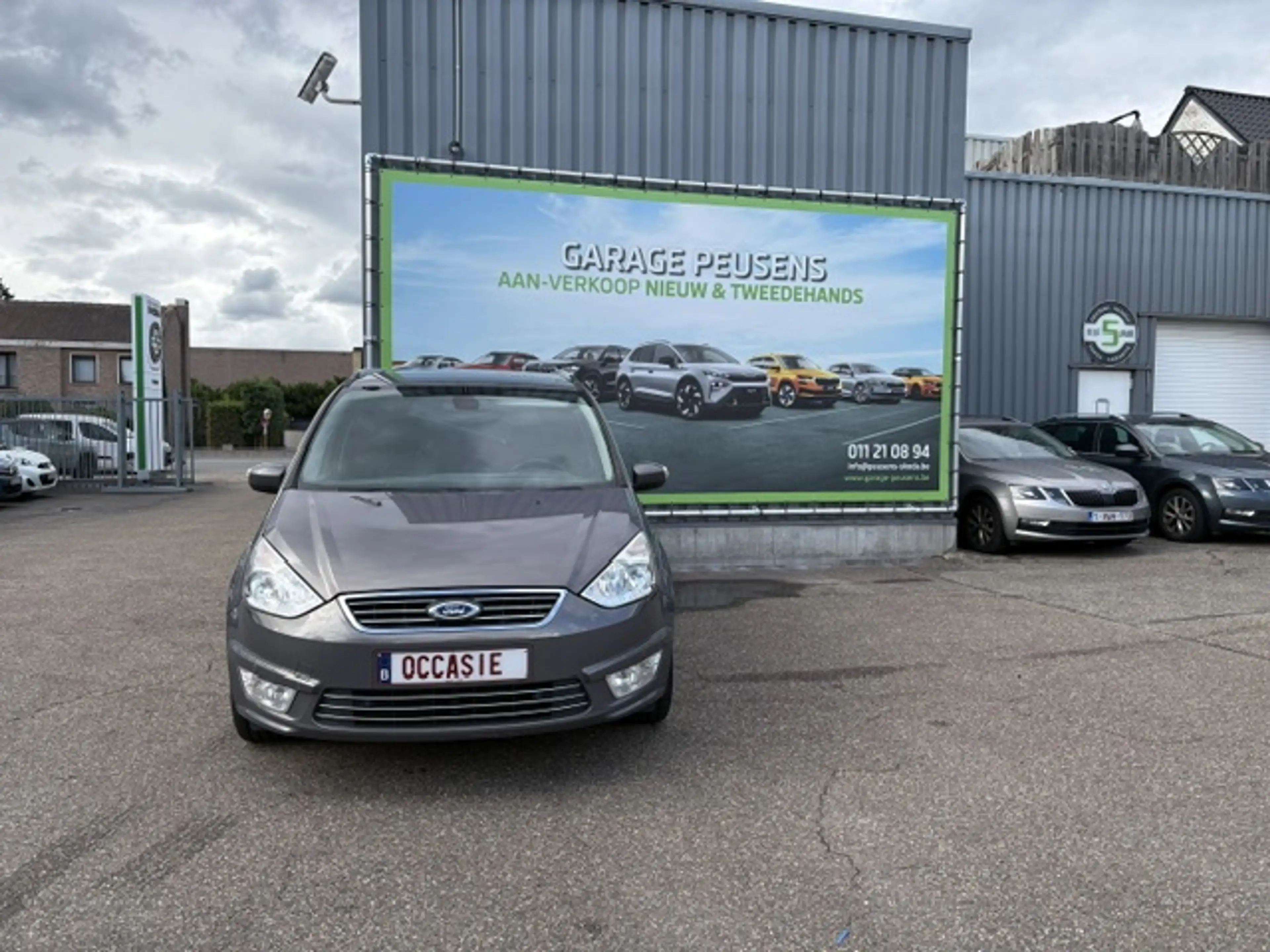 Ford Galaxy 1.6 TDC — photo 5