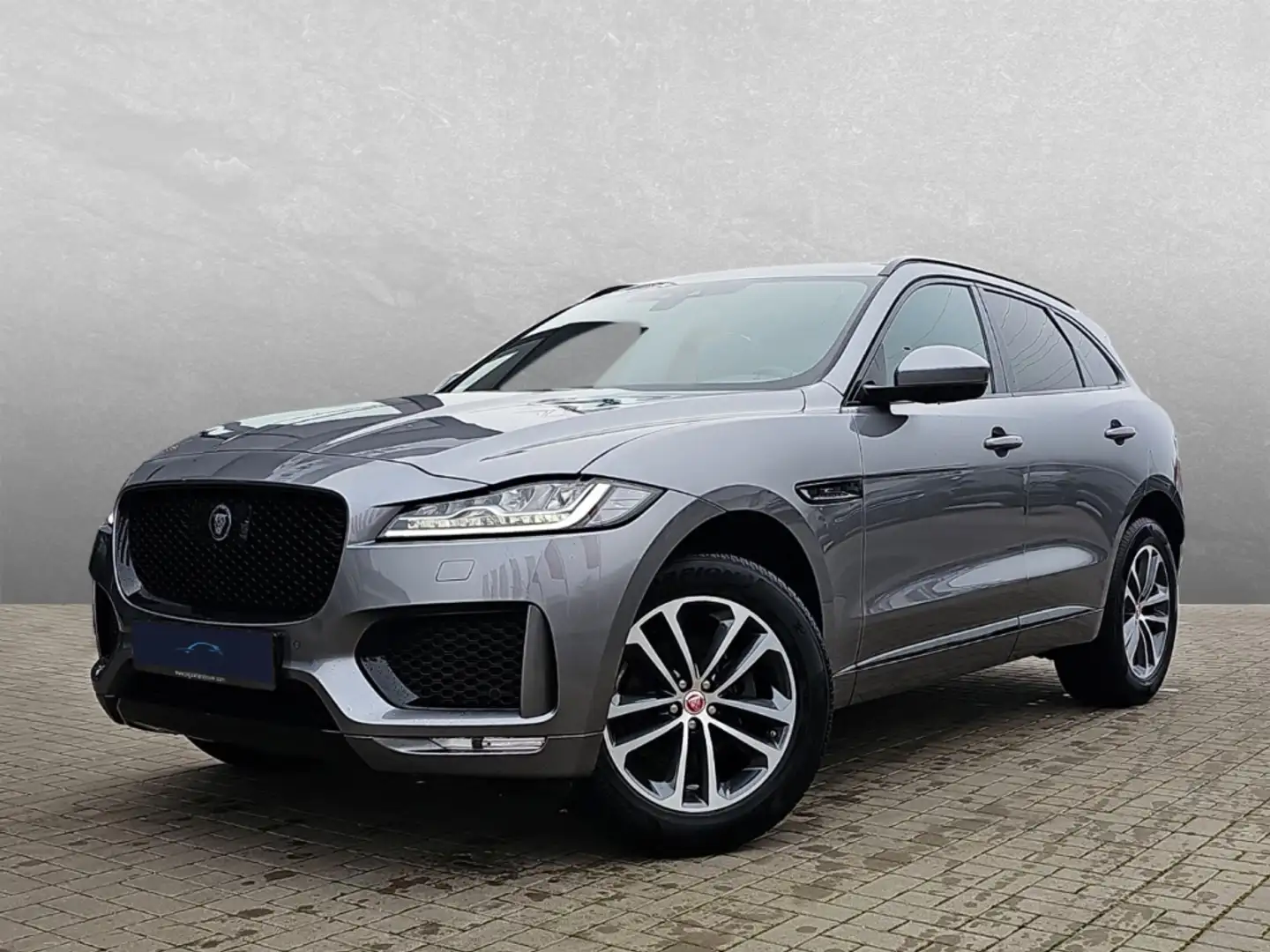 Jaguar F-Pace 25t AWD Chequered Flag Grau - 1