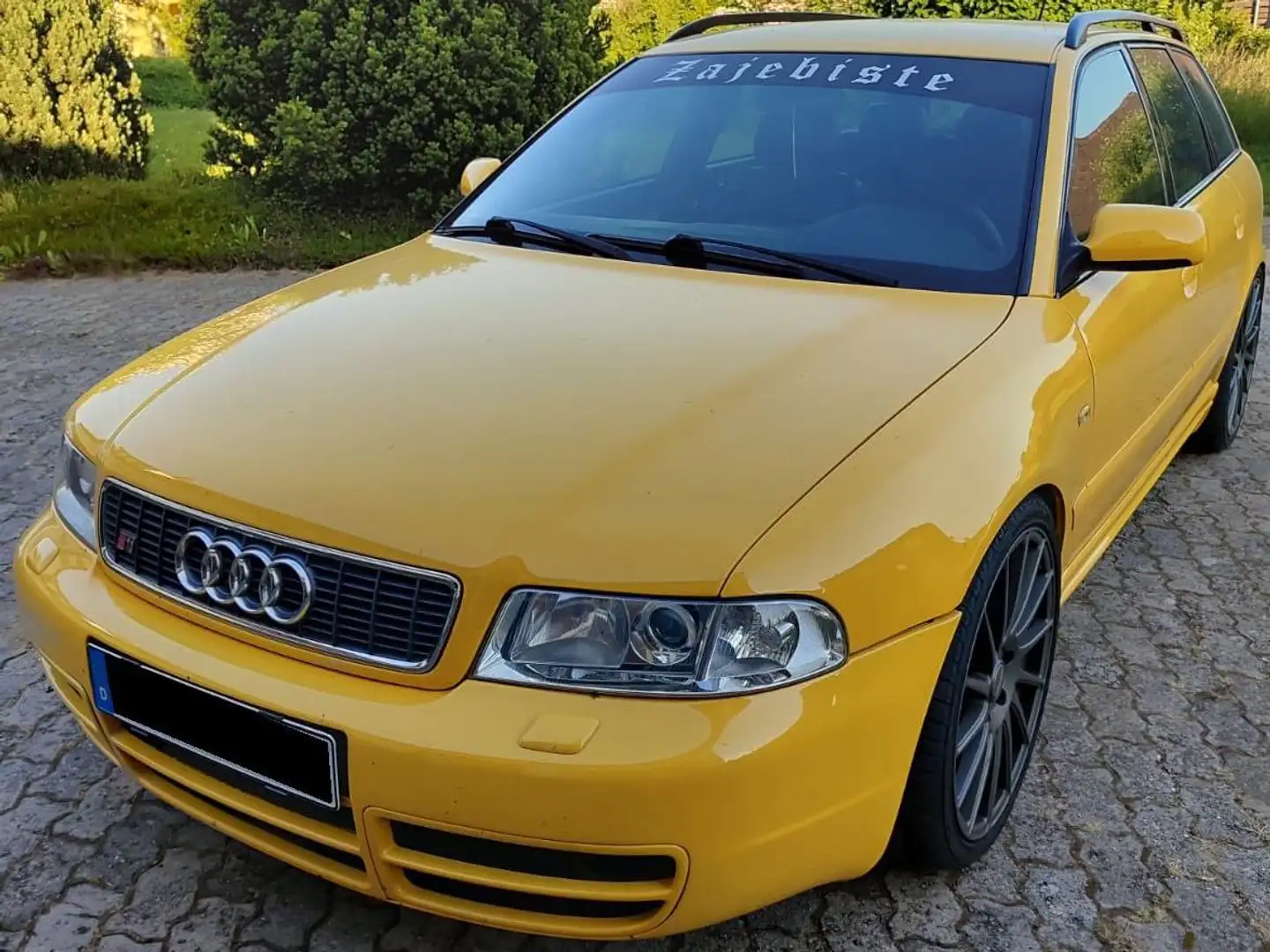Audi S4 S4 Avant 2.7 quattro Yellow - 1
