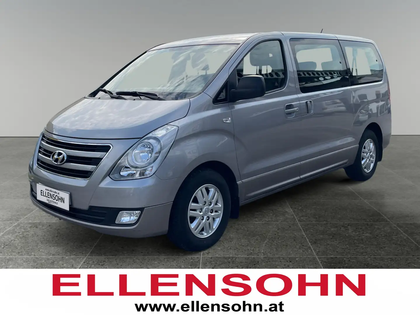 Hyundai Starex 2,5 CRDi Level 2 Aut. 8-sitzer, 8-fach bereift Gris - 1