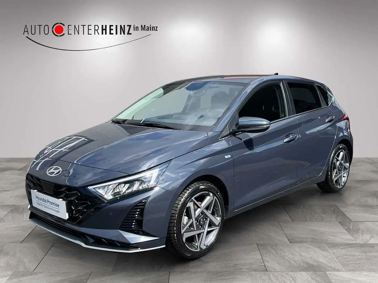 Hyundai i20 Prime Mild-Hybrid Grau - 1