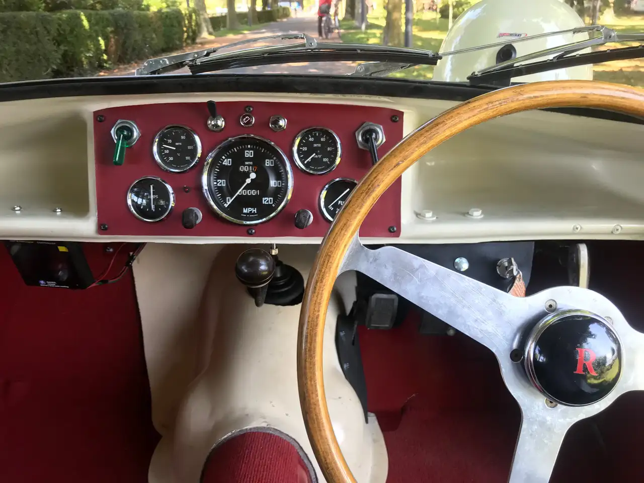 Rochdale GT 1 von 5 original Fahrzeugen 1367GJJ, foto 11