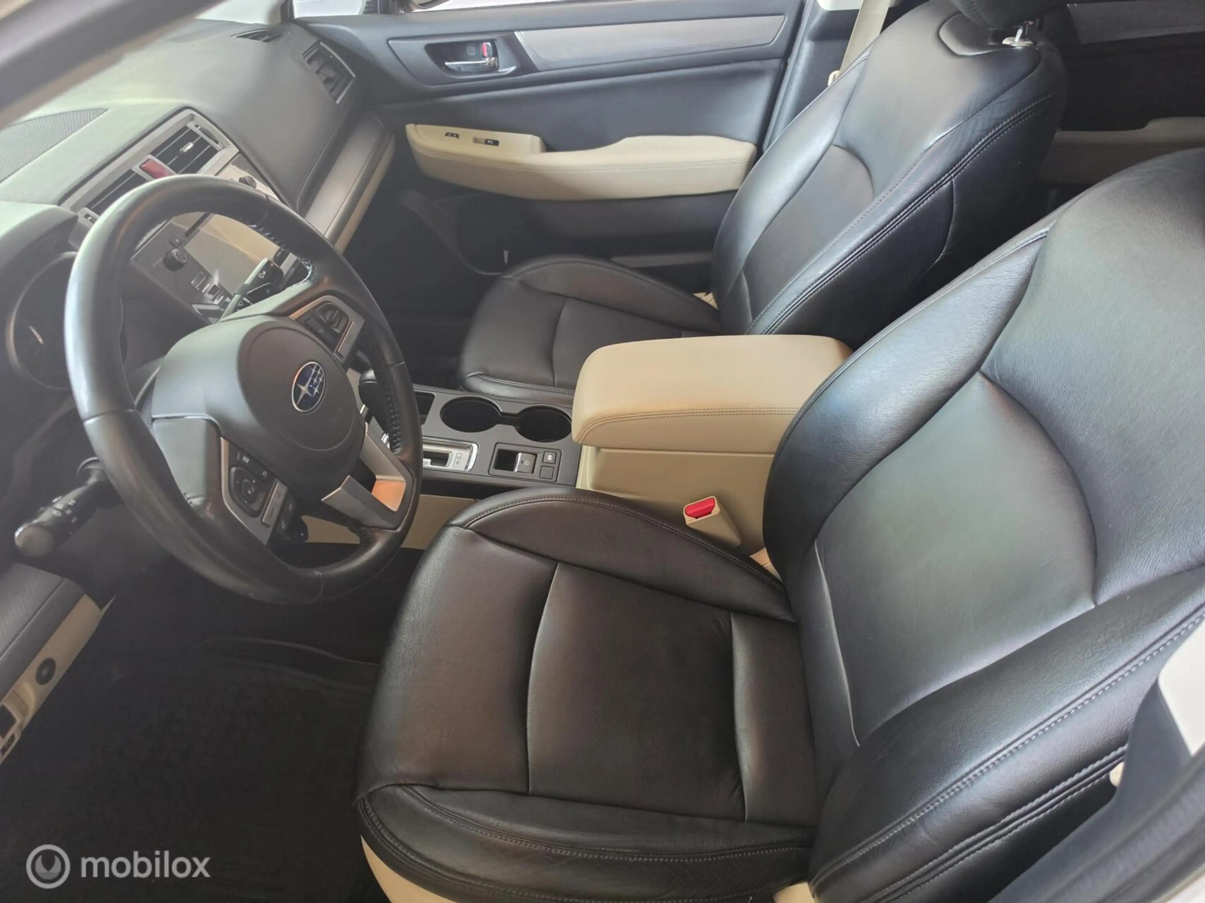 Subaru Legacy 2.5i Sport Executive — photo 9