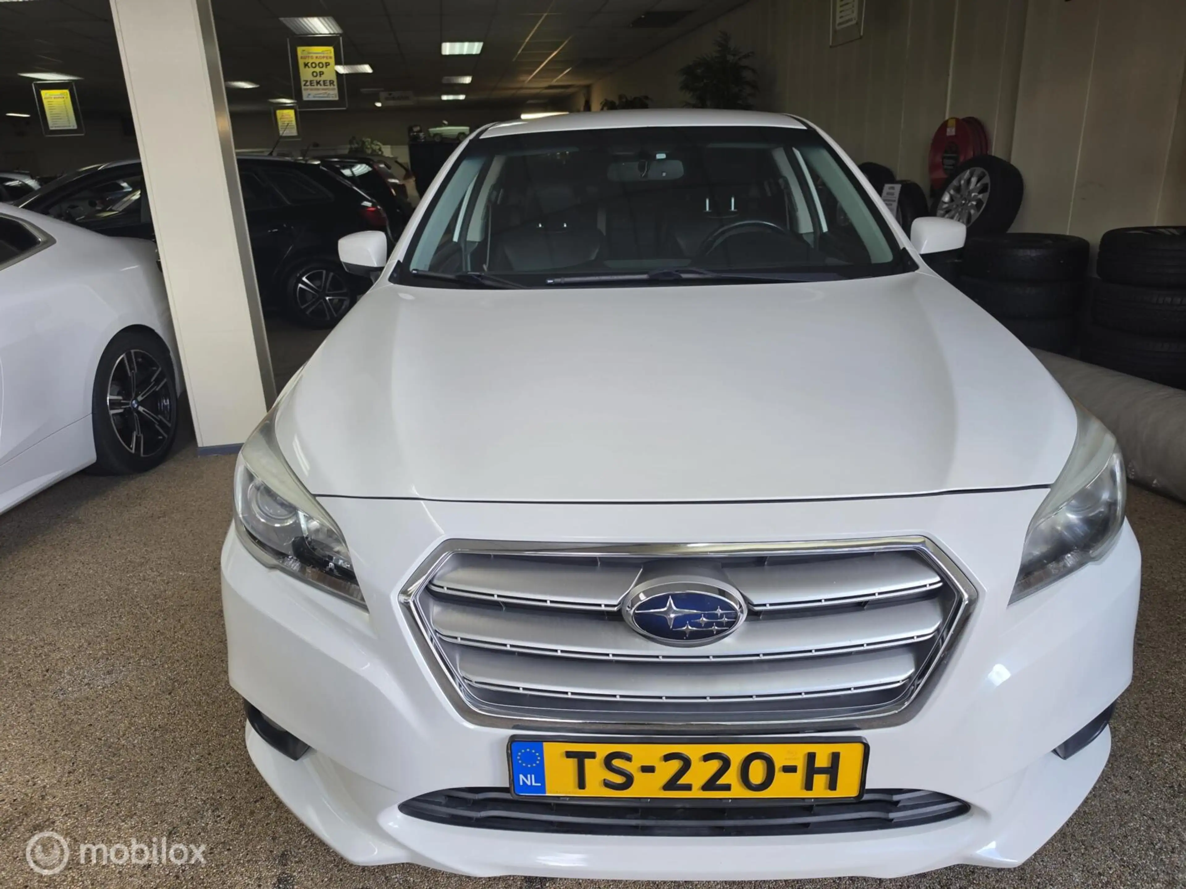Subaru Legacy 2.5i Sport Executive — photo 3