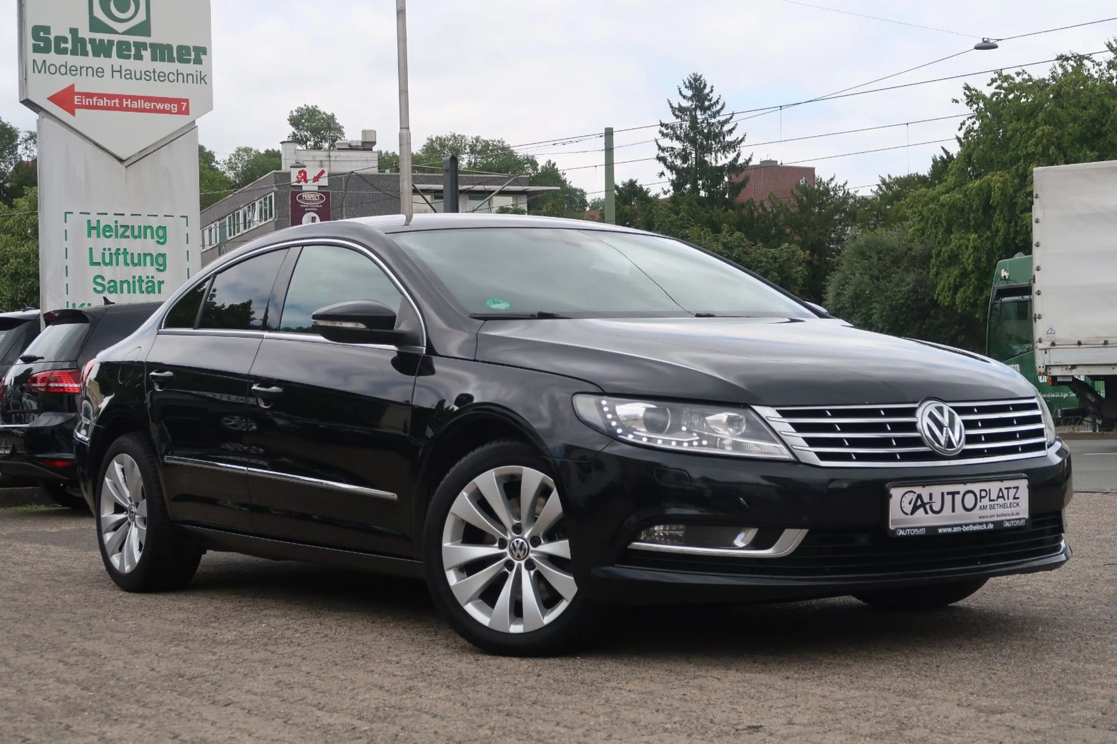 Volkswagen CC 2.0TDI *AUTOMATIK *TEMPOMAT *BI-XENON *2.HAND