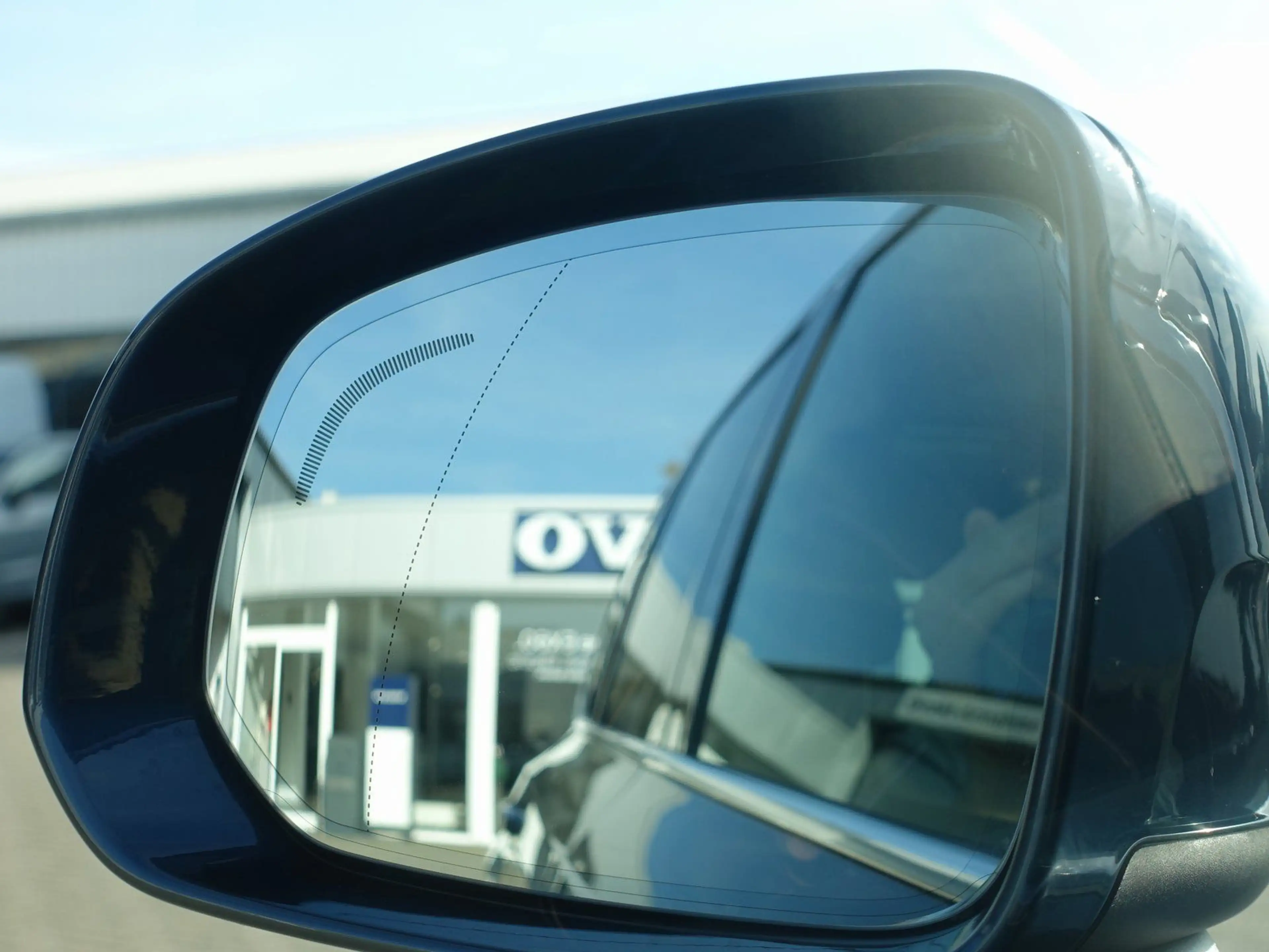Volvo XC90 Plus T8 AWD Plug-in/FourC/HUD/H&K/360° — photo 25