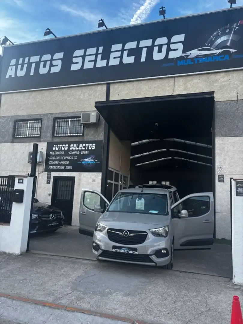 Opel Combo Life 1.5TD S/S Innovation L 100 Grau - 1