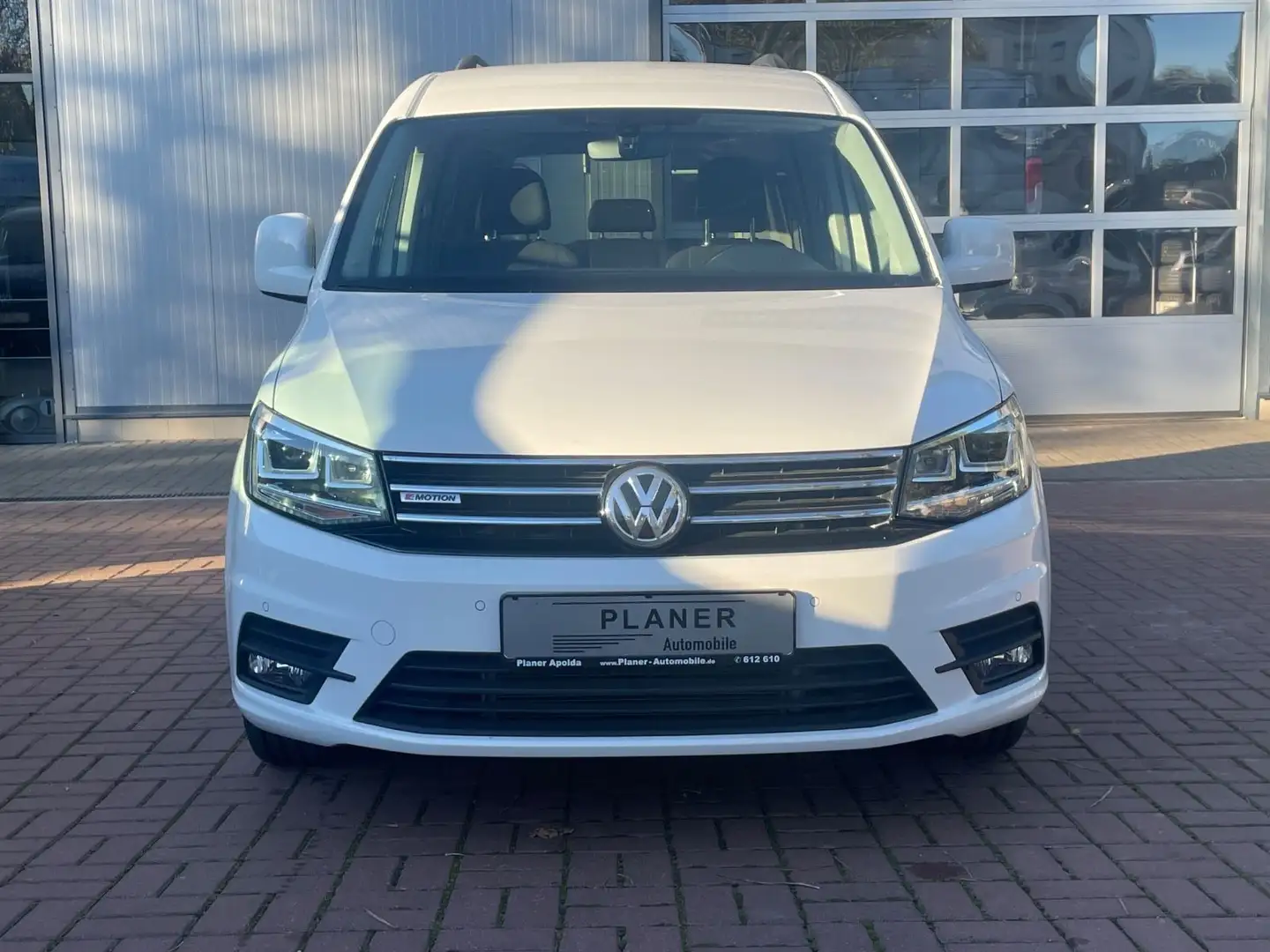 Volkswagen Caddy Maxi 1.Hand 4M DSG Xenon HU/AU Service neu Blanc - 2