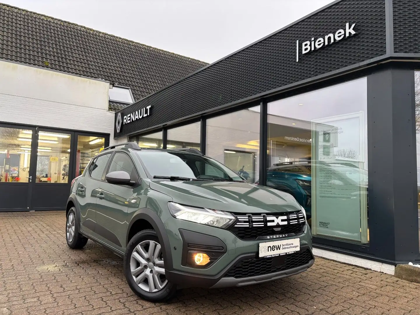 Dacia Sandero Stepway Expression TCe 100 ECO-G Verde - 2