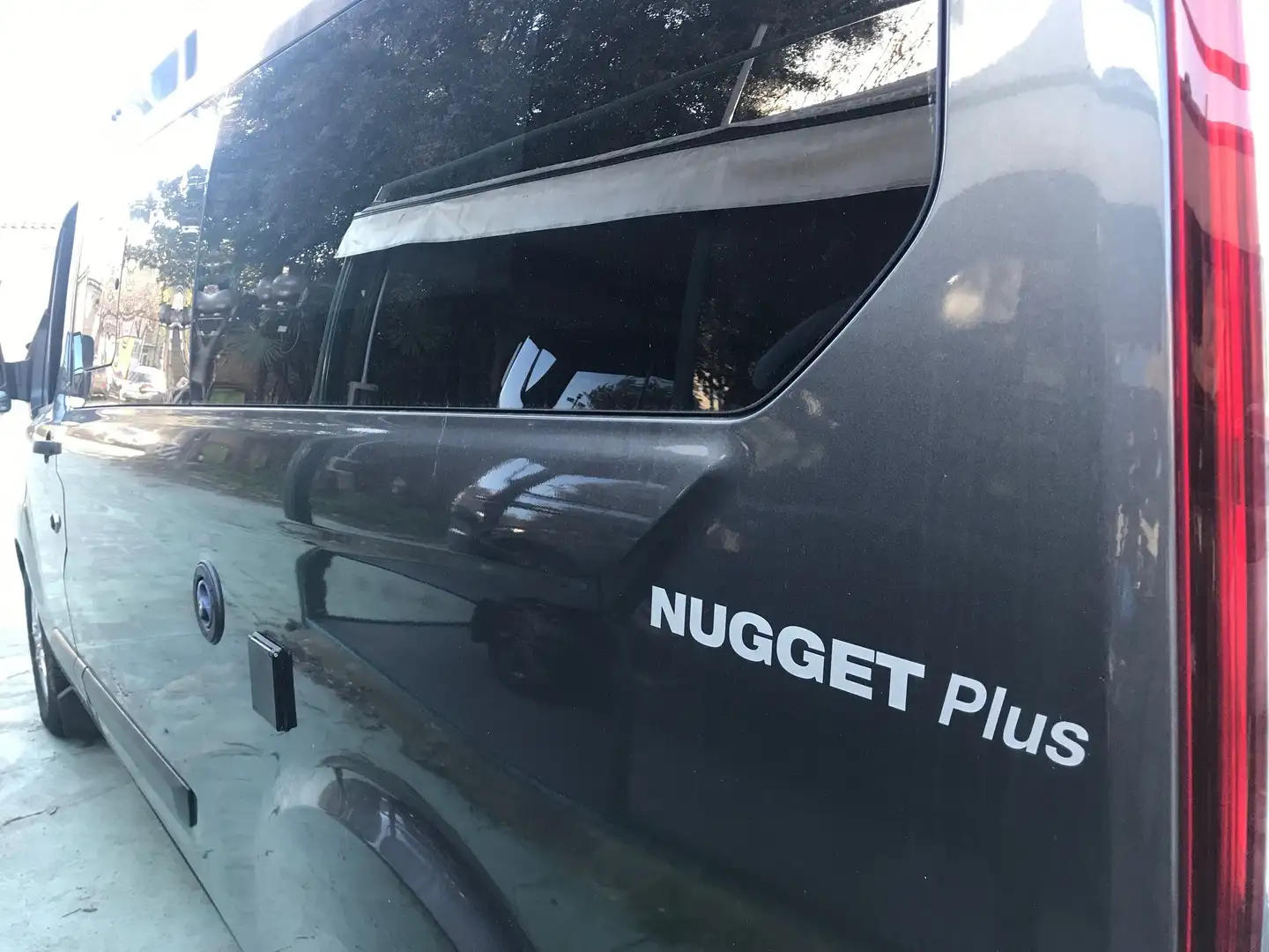 Caravans-Wohnm Ford Nugget Plus 5 posti viaggio Brown - 2