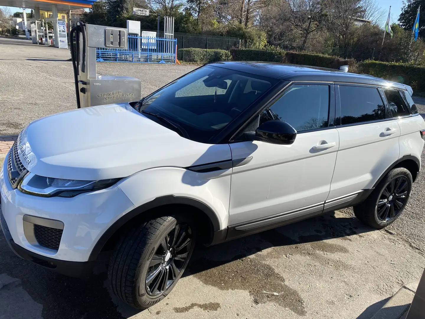 Land Rover Range Rover Evoque 5p 2.0 td4 Pure 150cv - 1