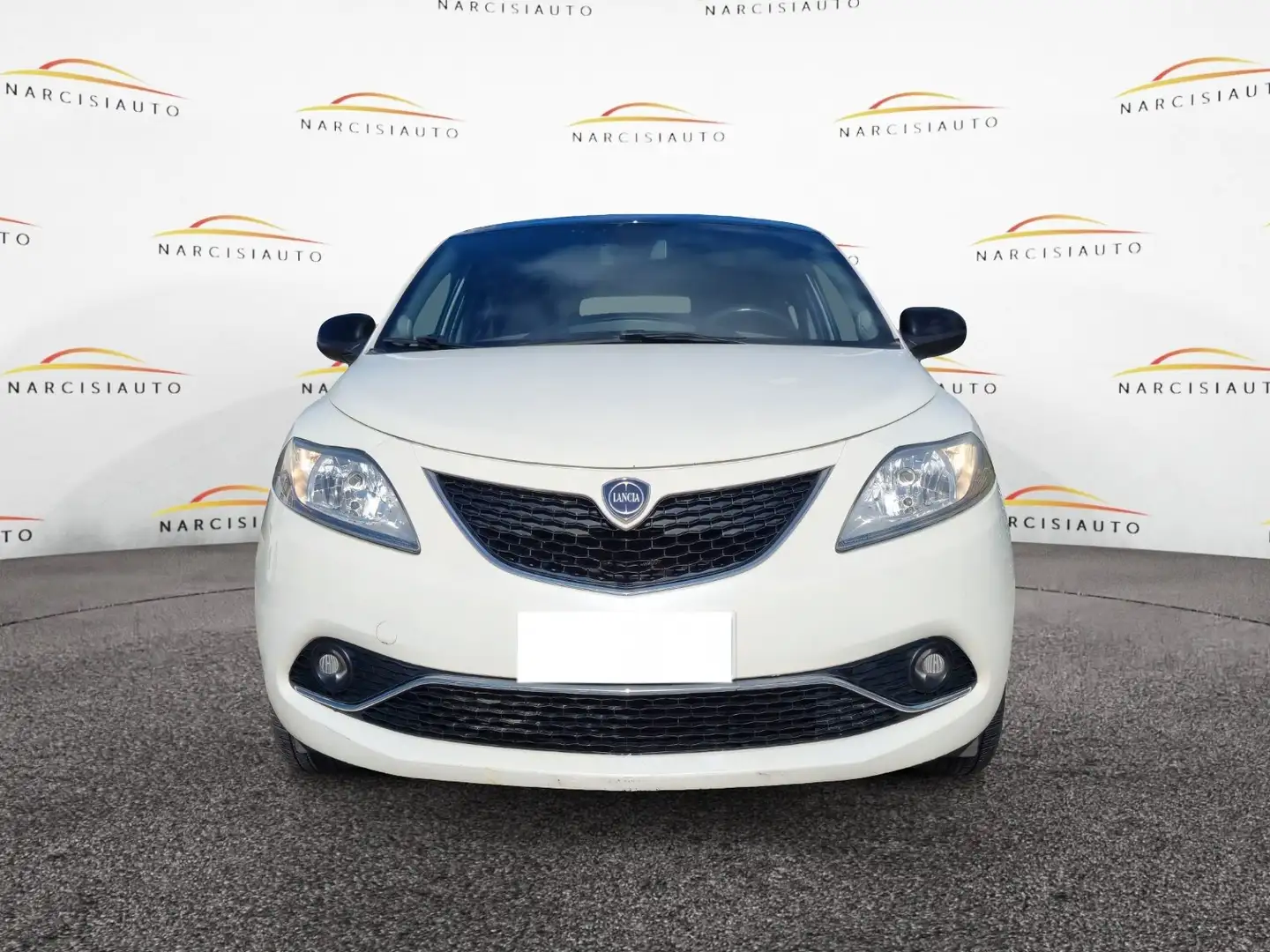 Lancia Ypsilon 1.3 Multijet 95cv S&S Platinum Weiß - 2