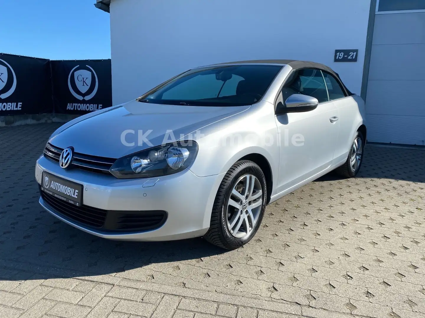 Volkswagen Golf VI Cabriolet Basis 1.4 TSI/Navi/Klima/PDC Argent - 1