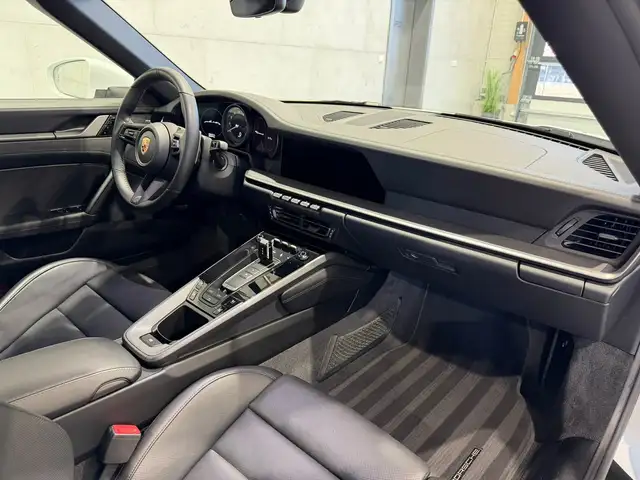 Porsche 911 Carrera 4S PDK Cabriolet / Approved / LED / BOSE Ansicht 37