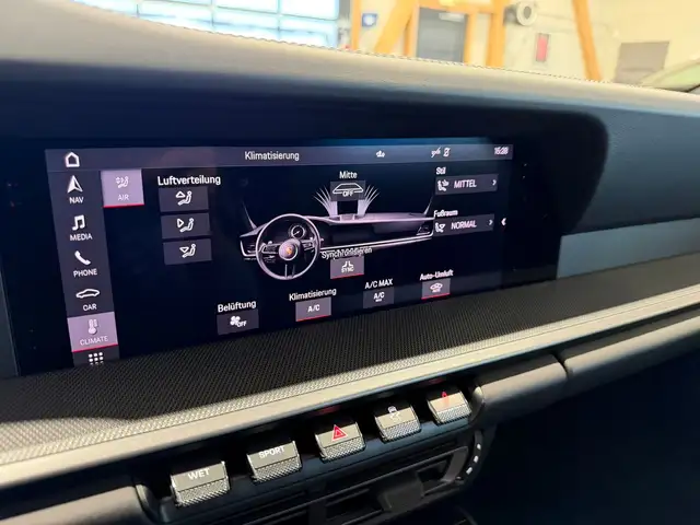 Porsche 911 Carrera 4S PDK Cabriolet / Approved / LED / BOSE Ansicht 43