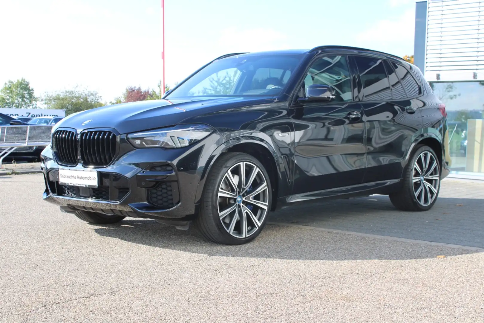 BMW X5 xDrive45e M Sport Laser ACC HeadUp AHK Pano Schwarz - 1