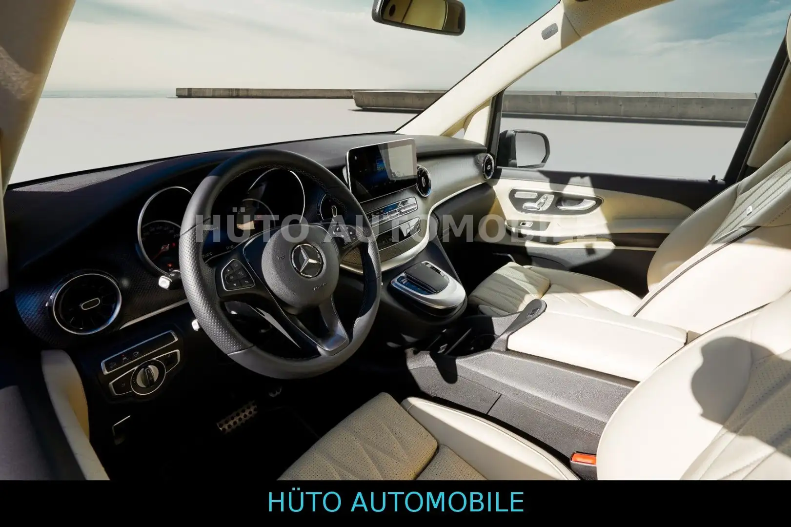 Mercedes-Benz V 300 d  AMGXLVIP MASSA SKY STARS TV LUXURY STHZG Zwart - 2