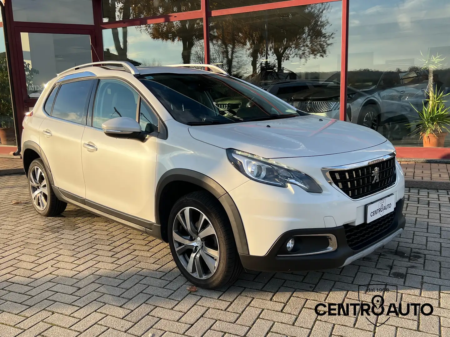 Peugeot 2008 1.6 bluehdi Allure 100cv my16 Blanc - 2