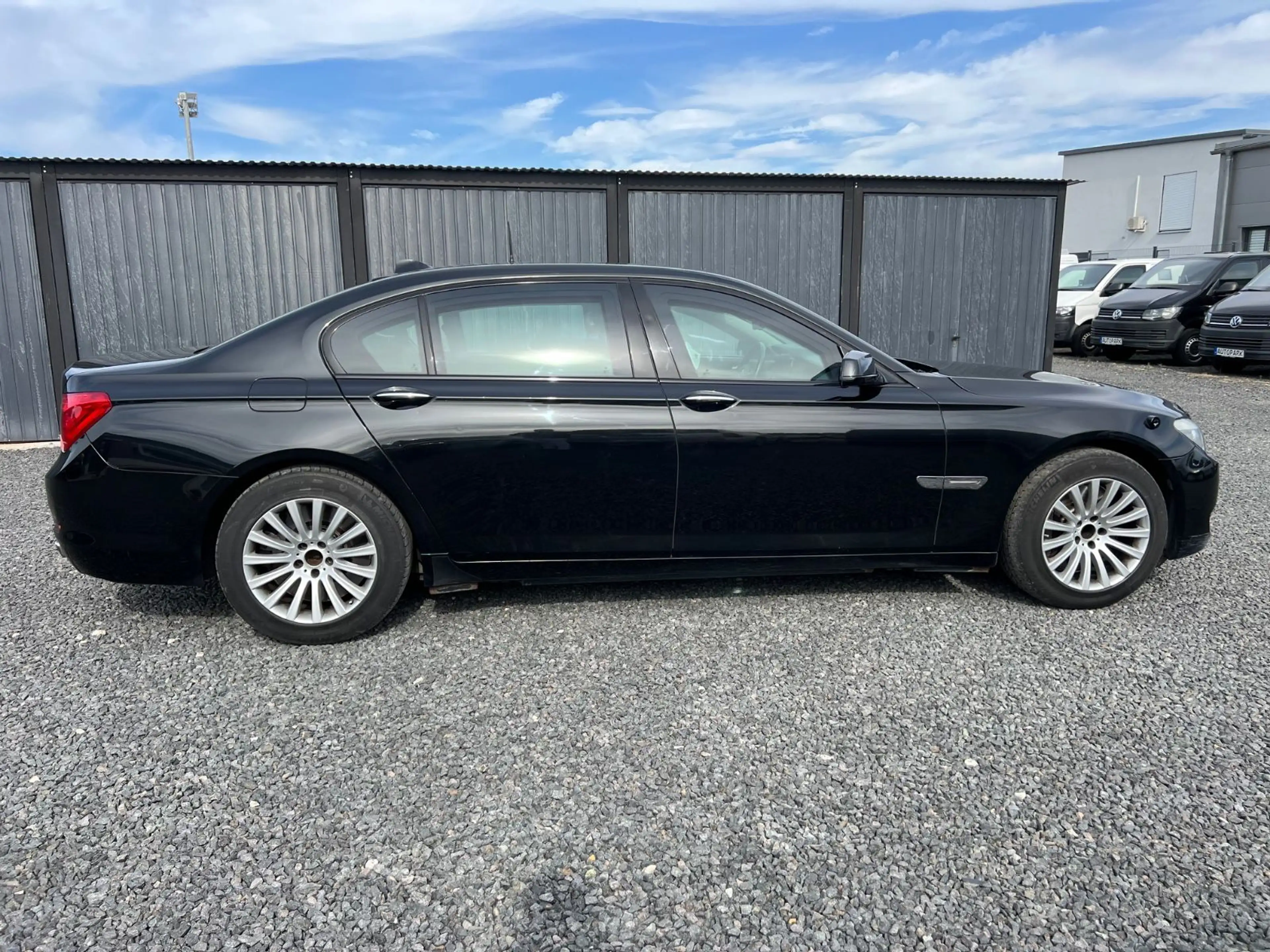 BMW 750 Li HIGH SECURITY*ARMORED*GEPANZERT*VR9/B7* — photo 4