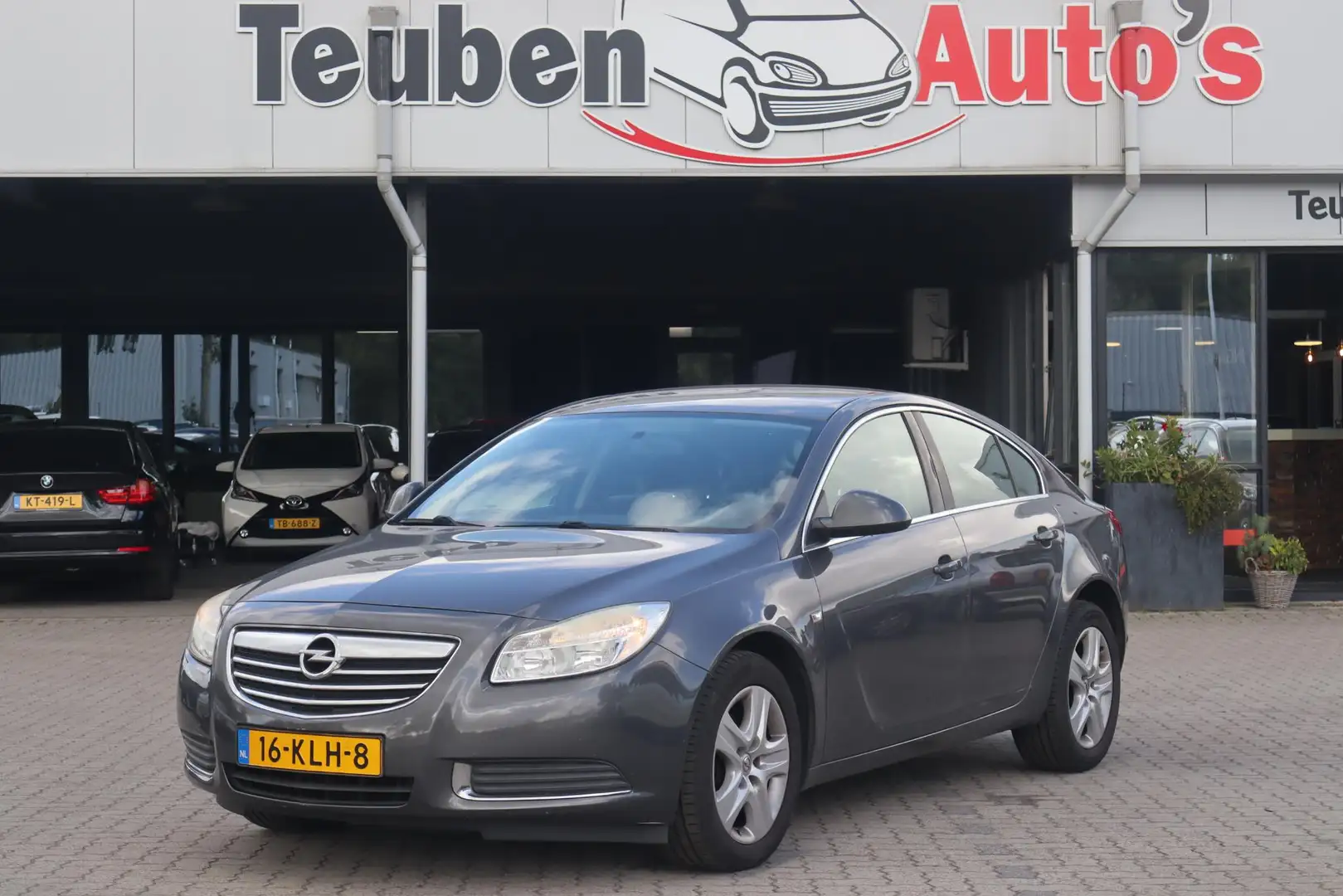 Opel Insignia 1.8 Edition Climate control, Radio cd speler, Crui Grijs - 1