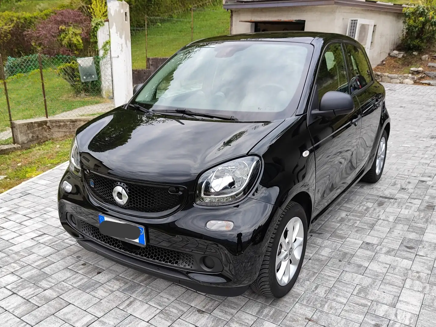 smart forFour Forfour eq Passion my19 Nero - 1