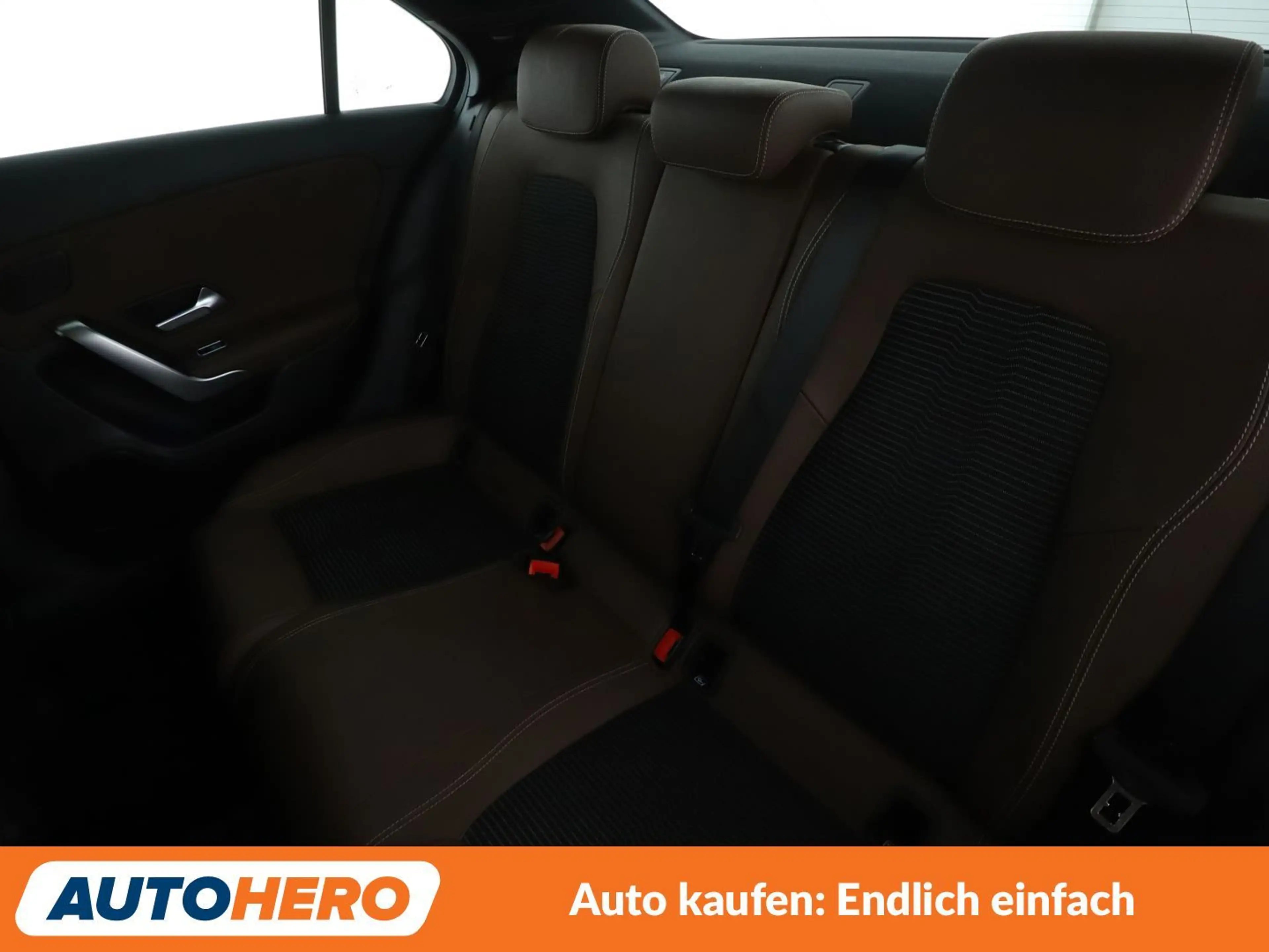 Mercedes-Benz A 200 A 200 Edition 19 Aut.*NAVI*LED* — photo 14