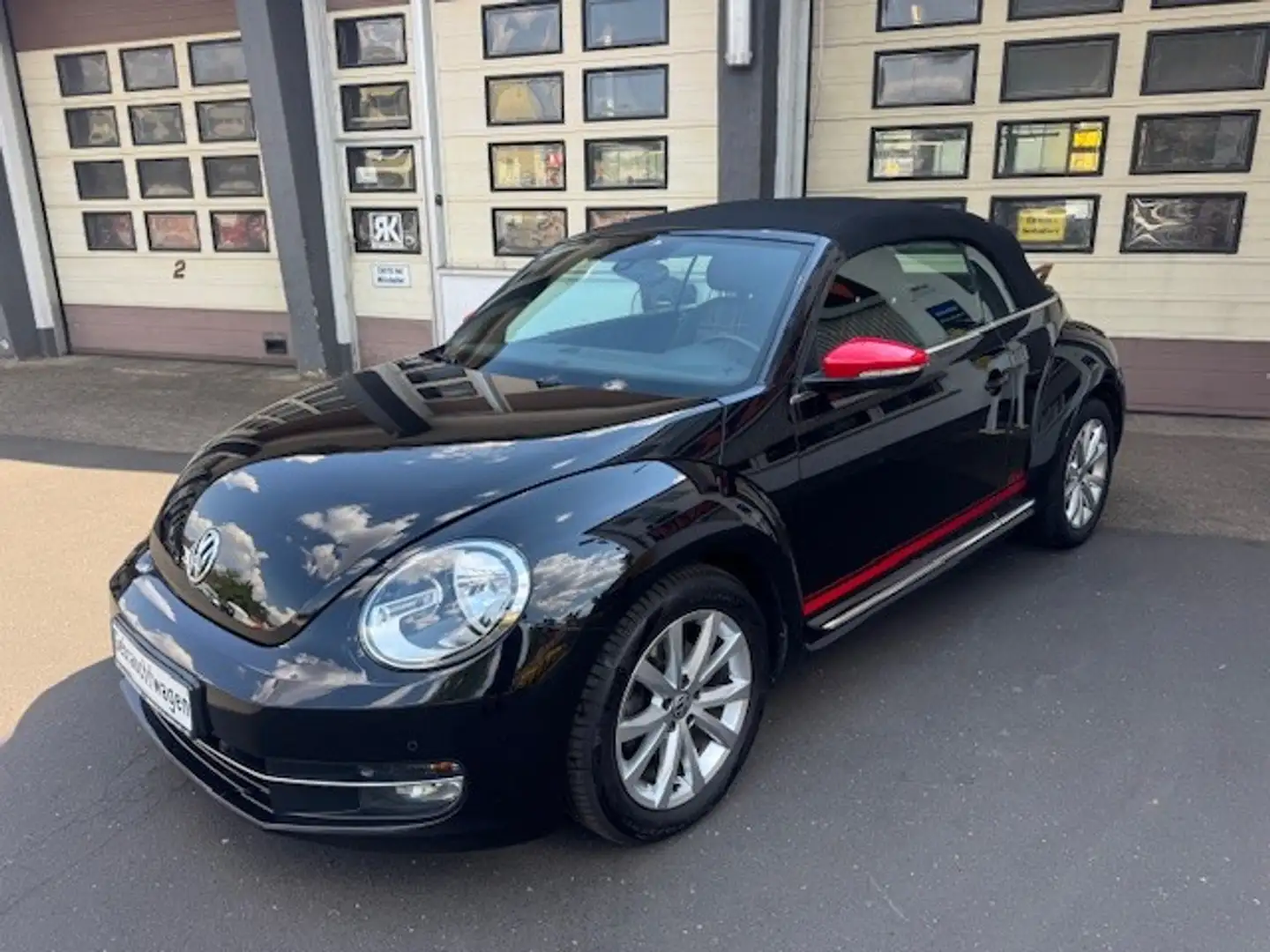 Volkswagen Beetle Cabriolet 1.2 TSI Club Navi PDC Alu 17 Zoll Klima Schwarz - 2