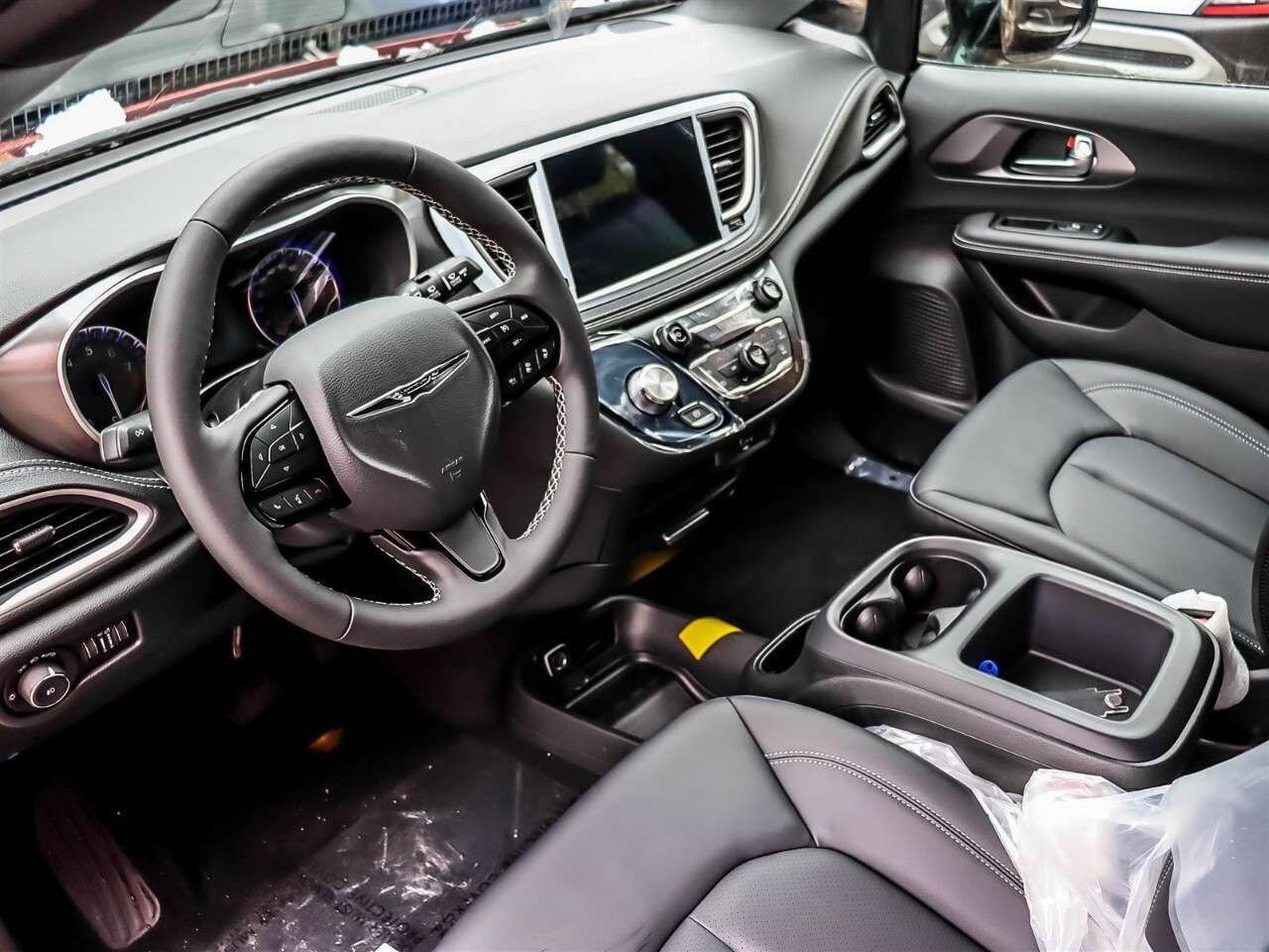 2026 Chrysler Pacifica Select FWD — photo 1