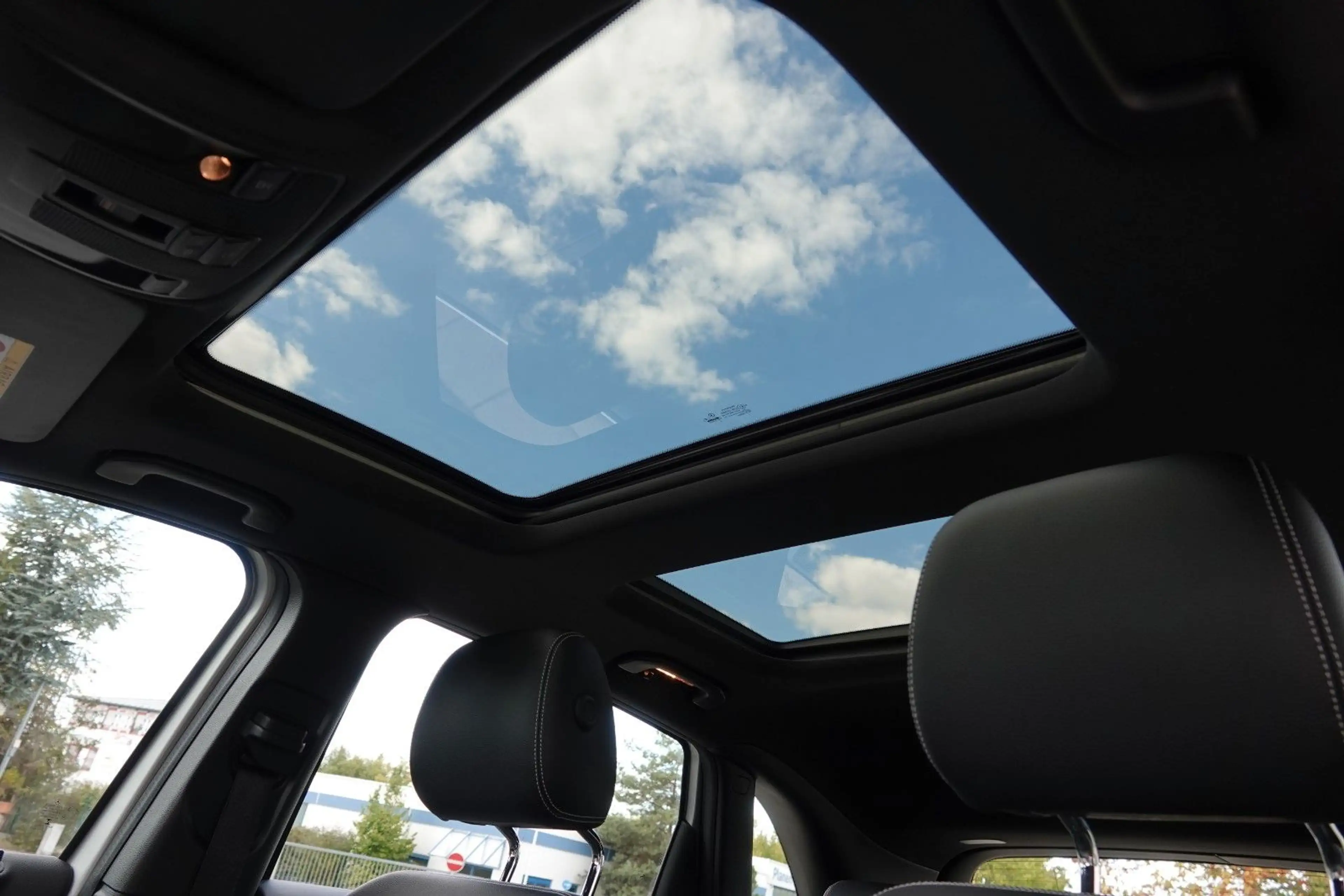 Mercedes-Benz B 220 4Matic *PANORAMA* GARANTIE* — photo 6