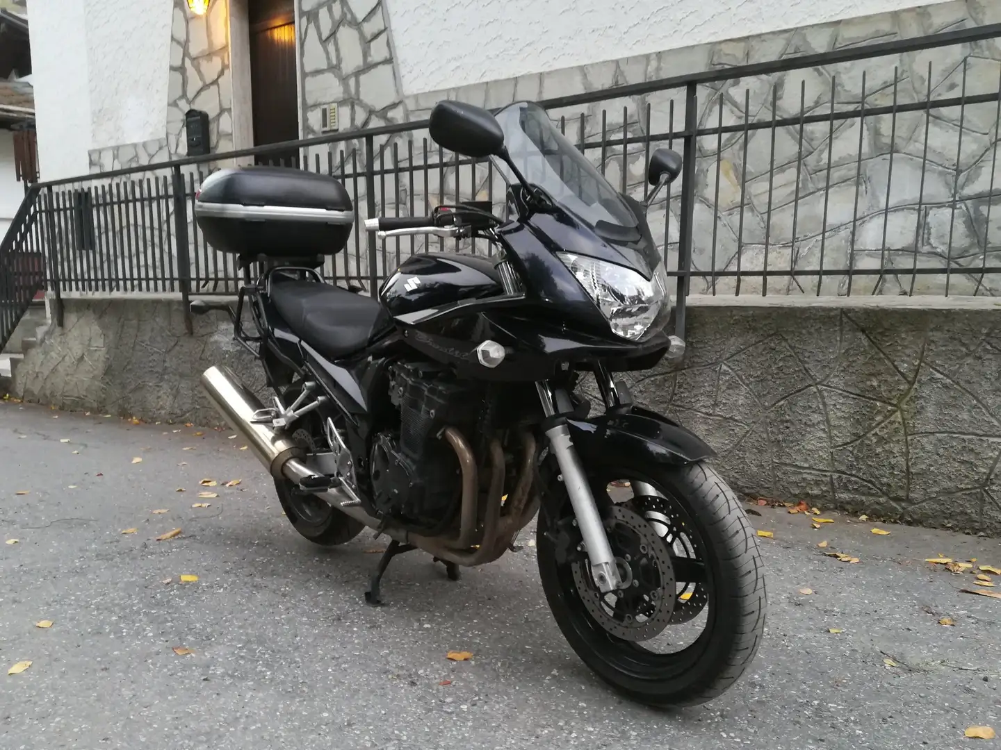 Suzuki Bandit 650 S Чорний - 2