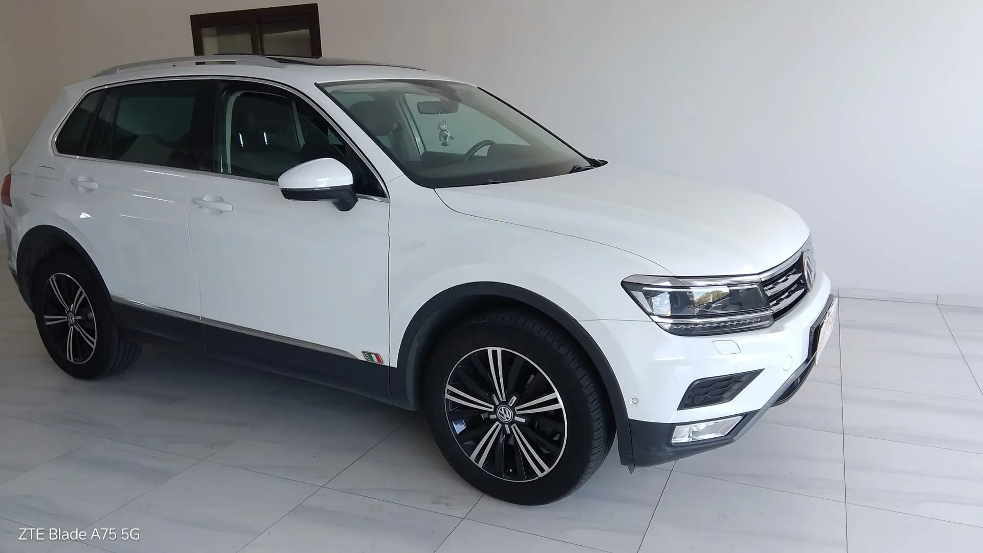 Volkswagen Tiguan Tiguan 2.0 tdi bm Sport Blanc - 1