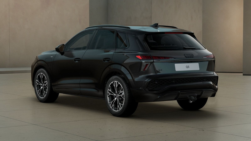 Audi Q3 SUV e-hybrid 200 kW S tronic — photo 4