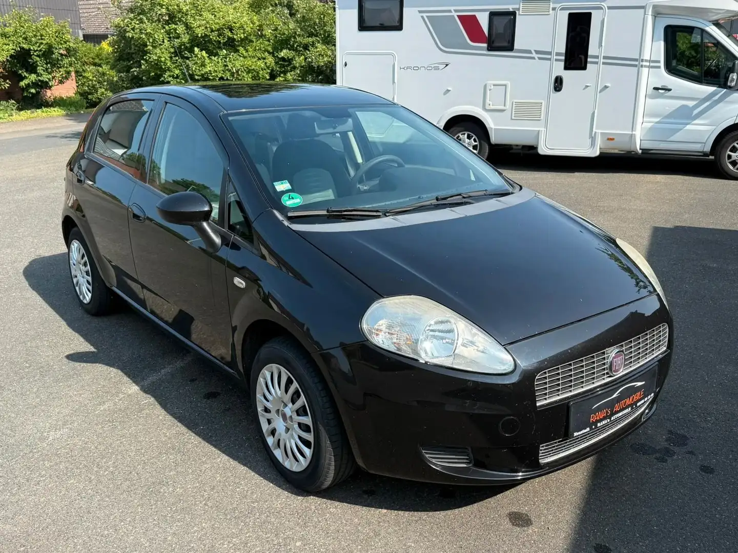 Fiat Grande Punto 1.2 8V Dynamic Schwarz - 1